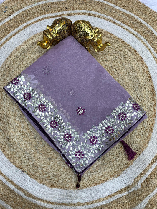 KAS-RIVANTA CRUNCHY SAREEE WITH BEAUTIFUL PETHA WORK C-PALLU DESIGN WITH TASSELS ATTACHED