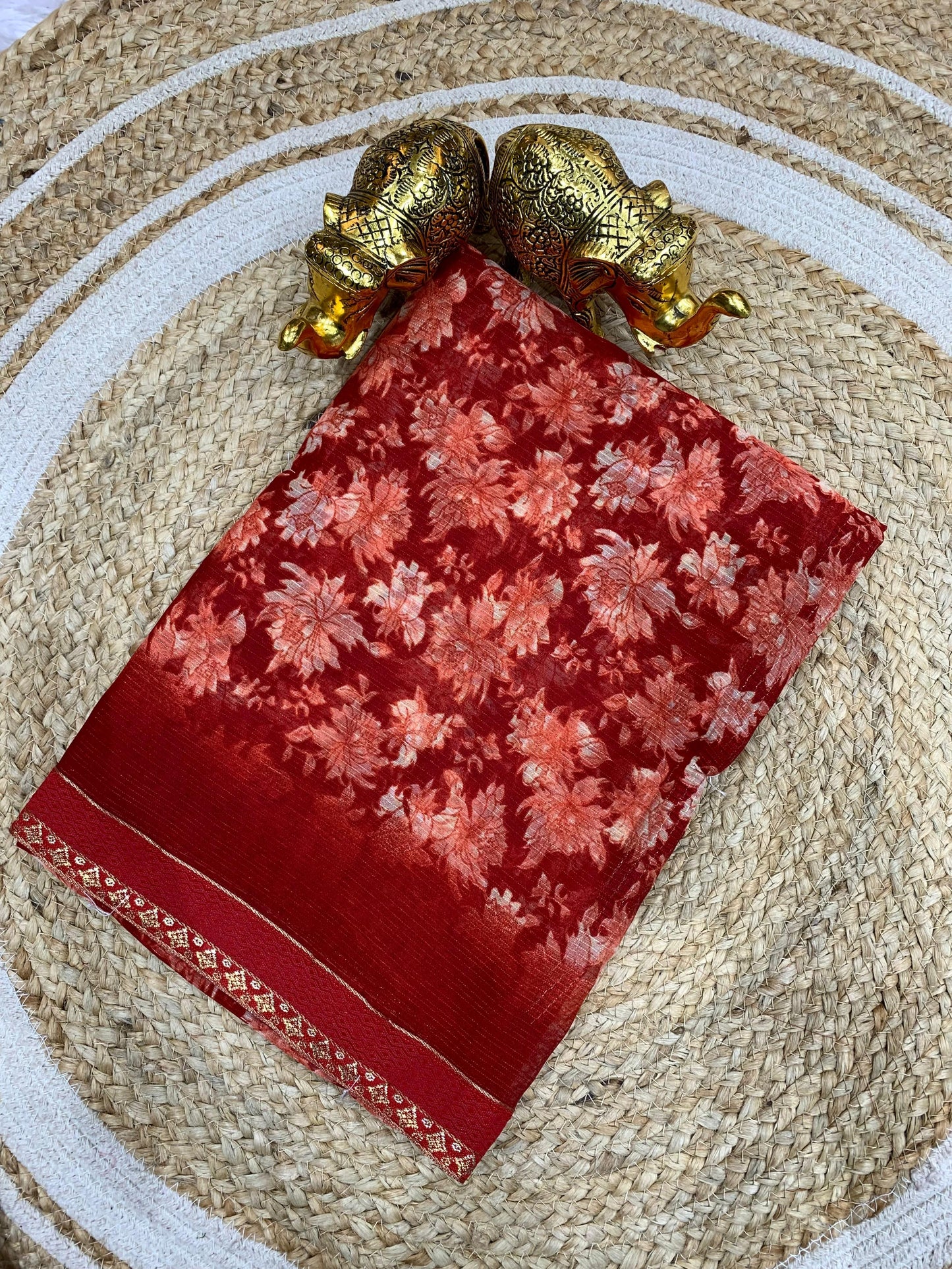 SV-FLORA-CHINGARI Zomato Saree with floral pattern with border