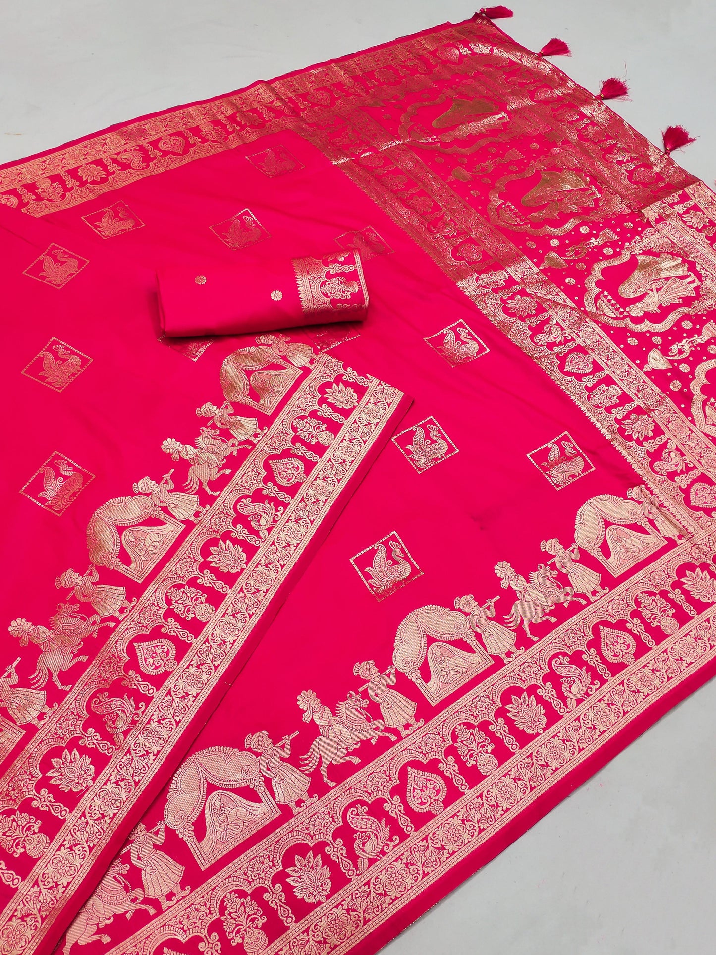 AJ-ROYAL PREMIUM SOFT SILK SAREE WITH BEAUTIFUL PATLI WORK WITH BAHARAT PRINT ON PALLU WITH PEACOCK ALL OVER