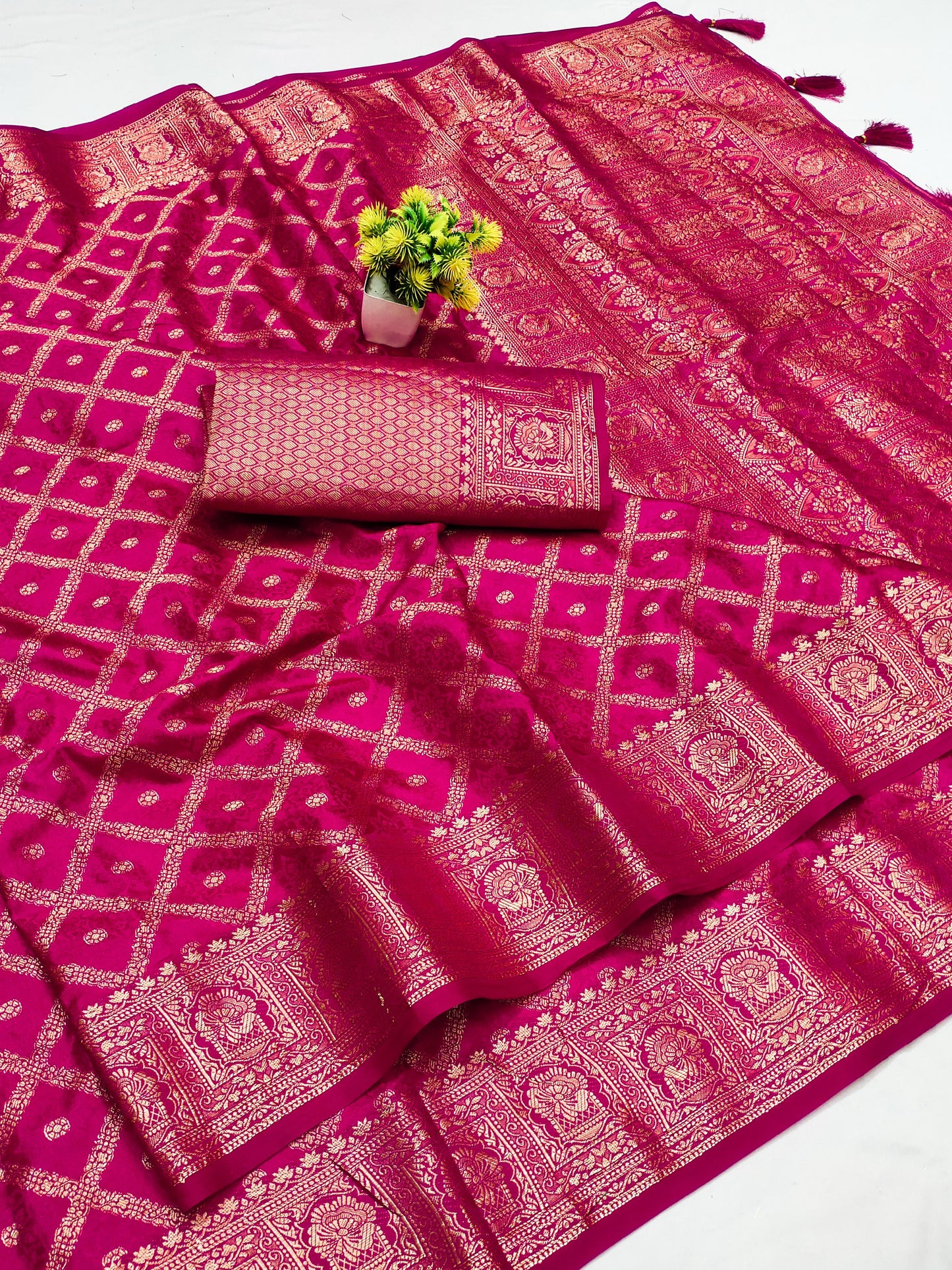 DOLA-KASHVI PURE DOLA SATIN SILK SAREE WITH GRAND PALLU WITH BOX PATTERN WITH CREATIVE BORDER WITH TASSELS ATTACHED ON PALLU