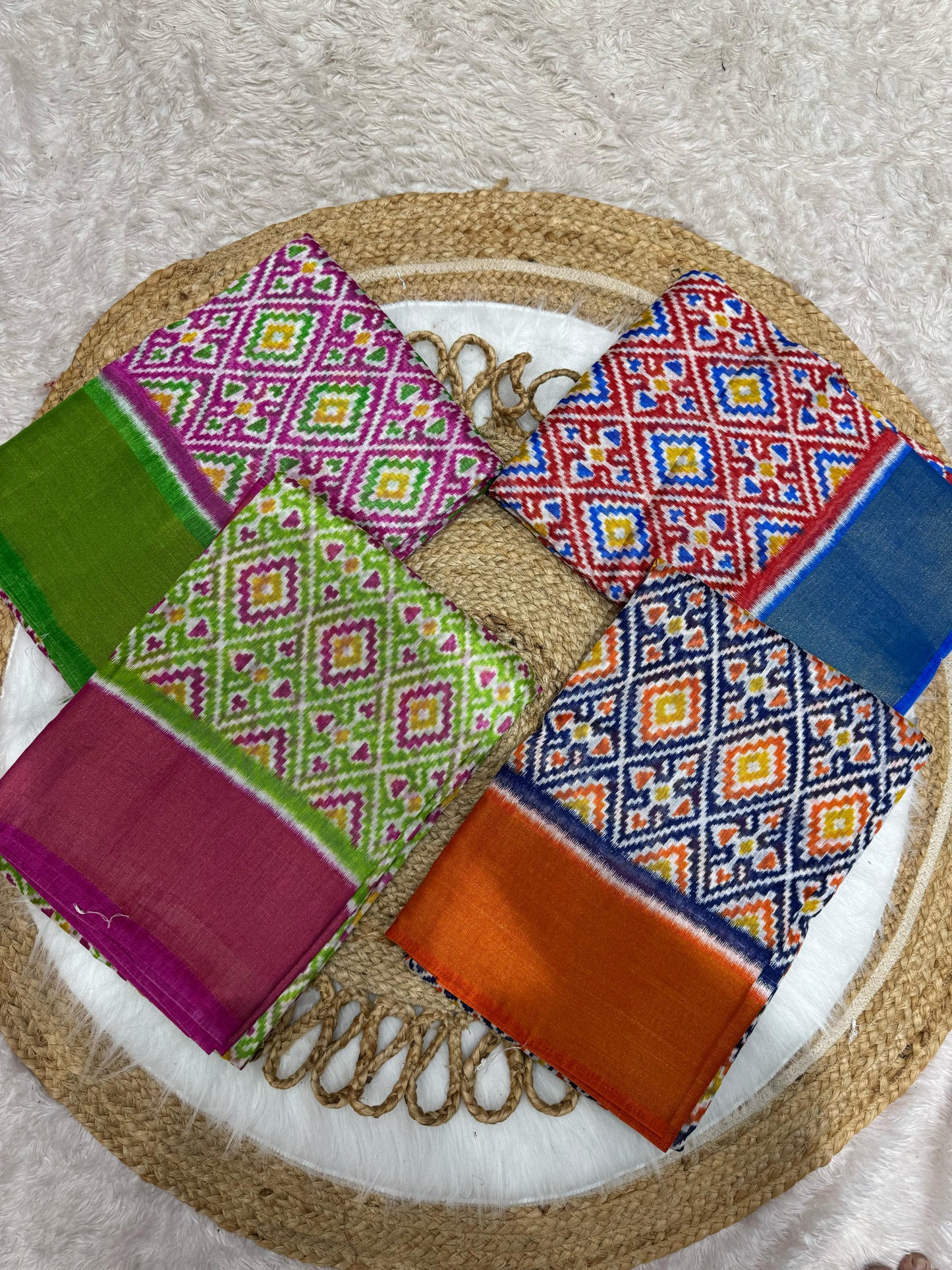 CP-PATOLA PATOLA SAREE WITH BEAUTIFUL PATOLA PRINT 5/2