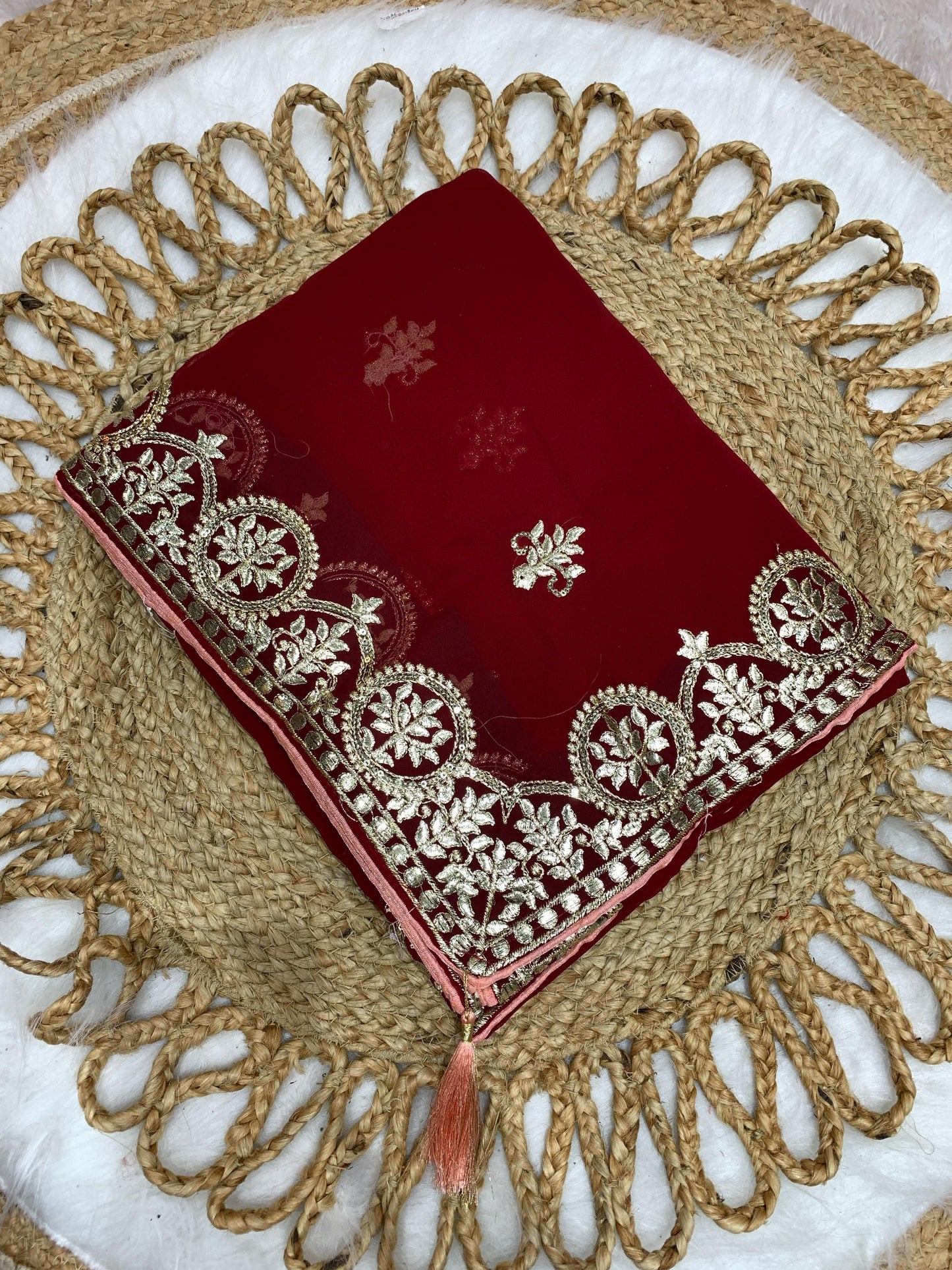 KAS-NEERJA BLOOMING SAREE WITH BEAUTIFUL PETHA WORK WITH TASSELS ATTACHED