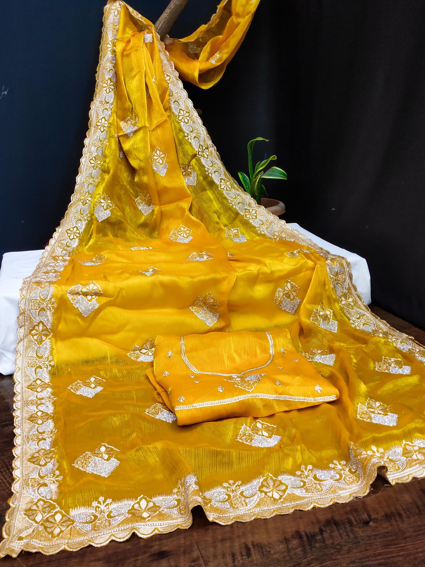 DF-DELHI FENDI CHIFFON SAREE WITH BEAUTIFUL CUTOWORK BORDER WITH EMBROIDERY AND STONE WORK WITH BHUTA ALL OVER WITH SIROSKI