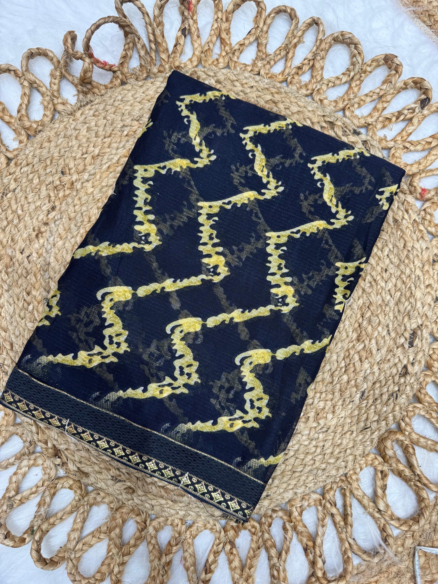 SV-SUPERHIT ZOMATO SAREE WITH FANCY BORDER WITH BEAUTIFUL DESIGN