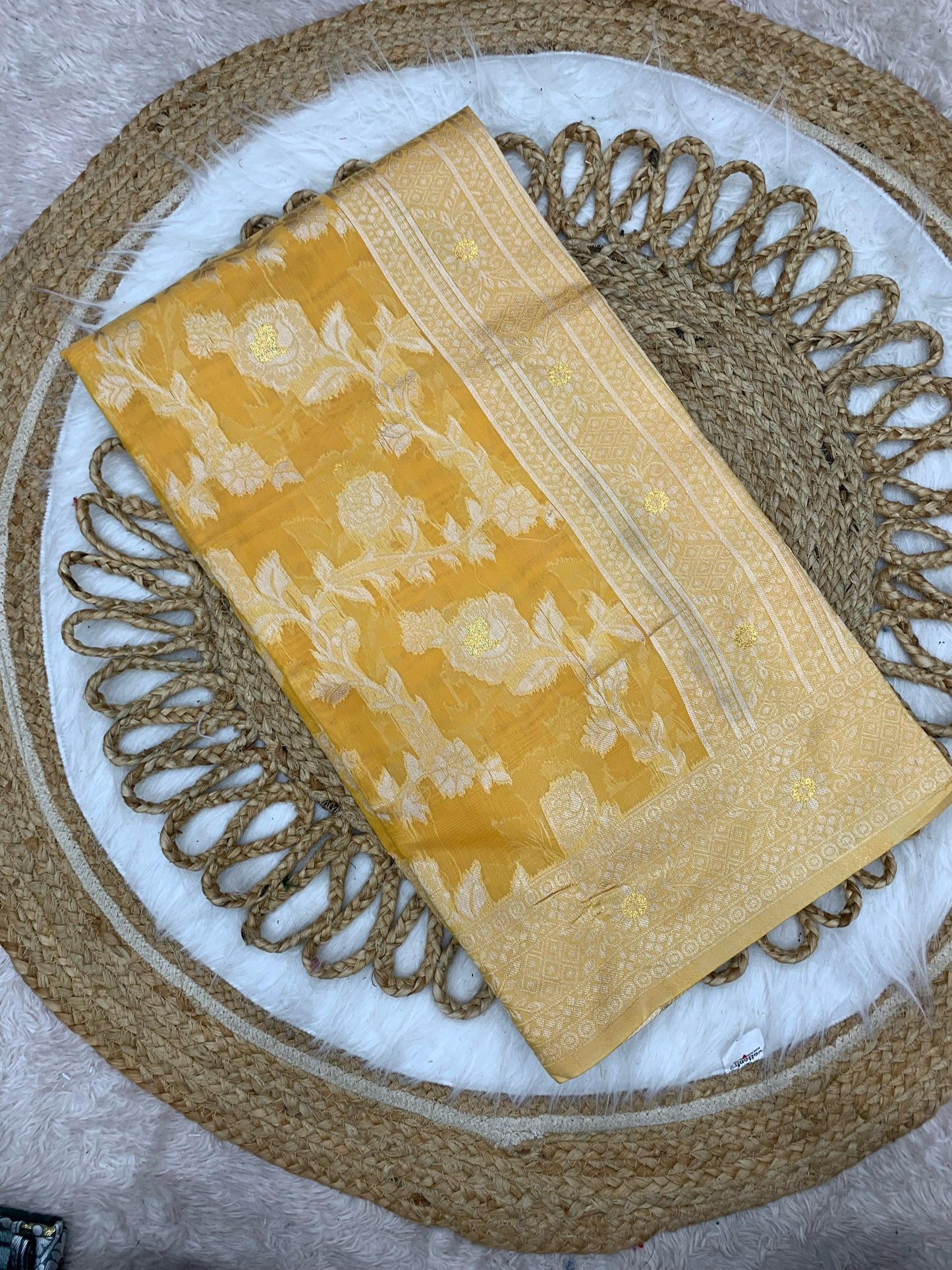 CT-MANGAL SPUN COTTON SAREE WITH MX JAREE JHAL WEAVING DESIGN WITH TASSELS ATTACHED ON PALLU