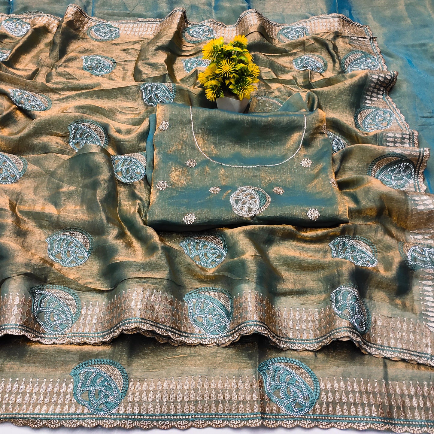 DF-PRIYANKA FENDI GOLD SAREE WITH TWO TONE EFFECT IWHT BEAUTIFUL BORDER CONCEPT WITH SIROSKI WORK AND FOIL WORK