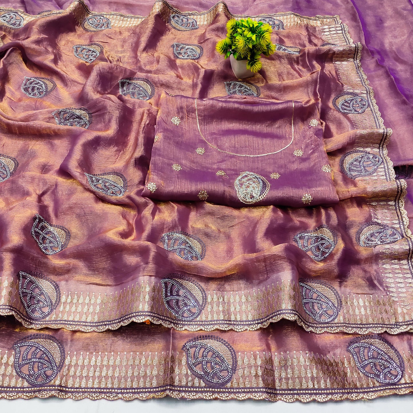 DF-PRIYANKA FENDI GOLD SAREE WITH TWO TONE EFFECT IWHT BEAUTIFUL BORDER CONCEPT WITH SIROSKI WORK AND FOIL WORK