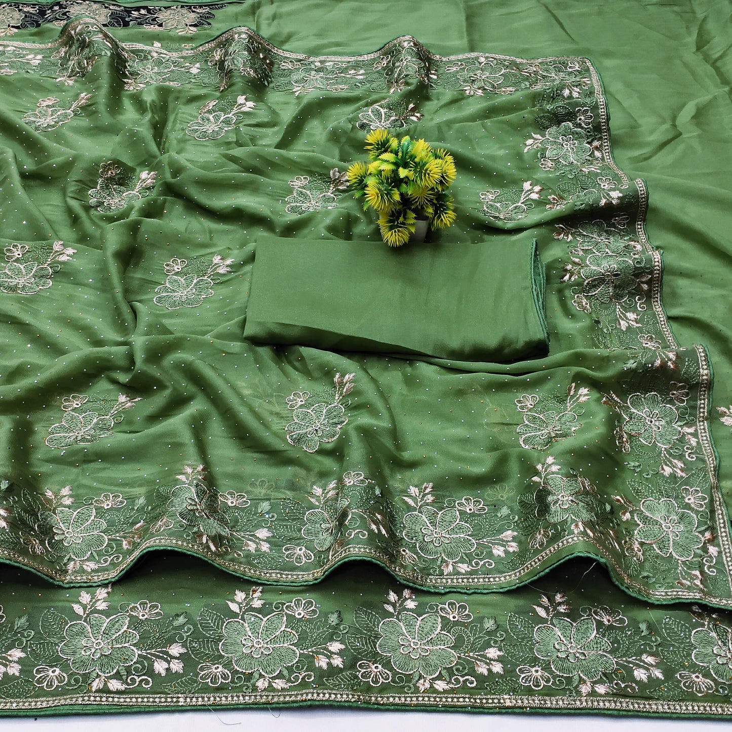 DF-BANGLORE FANCY CHOCOLATE SAREE WITH BEAUTIFUL JAREE AND THREAD WORK FLOWER DESIGN WITH SIROSKI WORK ALL OVER