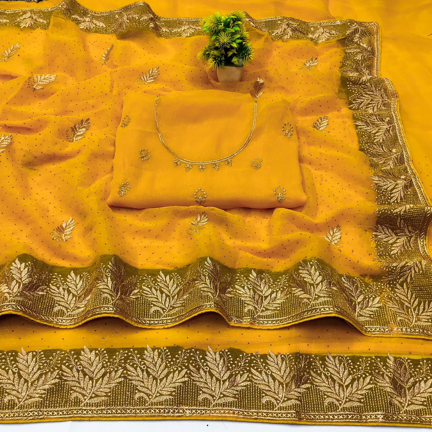 DF-IPL CXC SIMMER WITH BEAUTIFUL EMBORIDERY WORK WITH LEAD FEATHER DESIGN WITH SIROSKI ALL OVER WITH HEAVY BLOUSE
