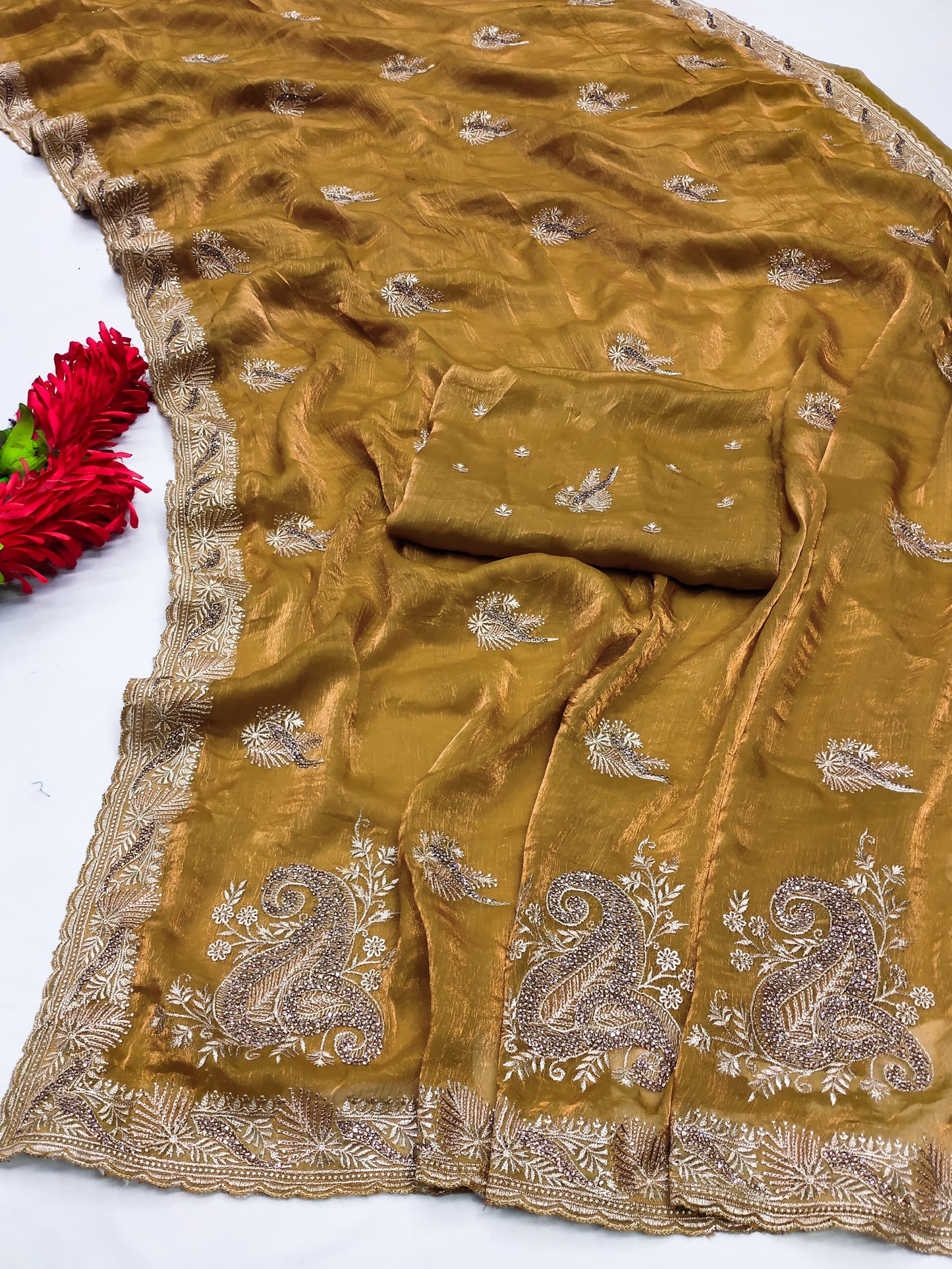 DF-DHARMA FENDI CHIFFON SAREE WITH HEAVY PALLU DESIGN WITH TWO TONE EFFECT WITH HEAVY BLOUSE