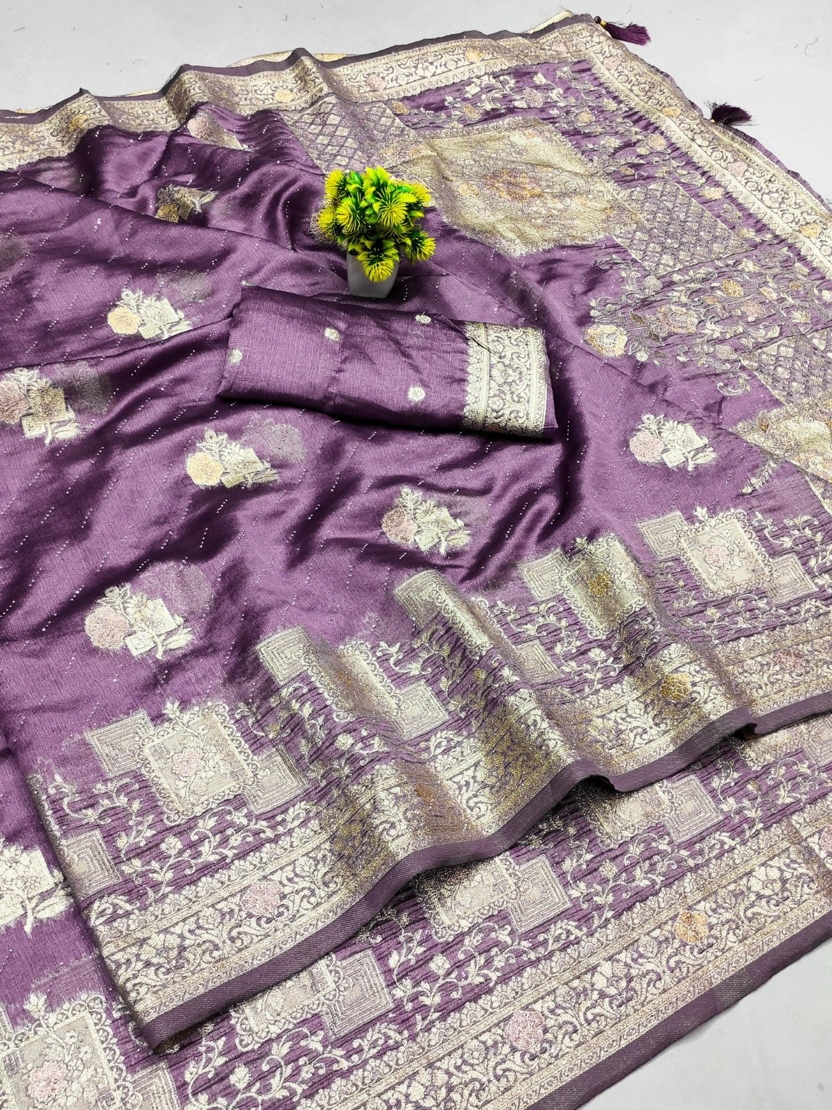 AJ-SPACE PREMIUM KHADI SILK SAREE WITH GRAND PALLU WITH BEAUTIFUL DESIGN WITH SIROSKI ALL OVER WITH TASSELS ATTACHED ON PALLU