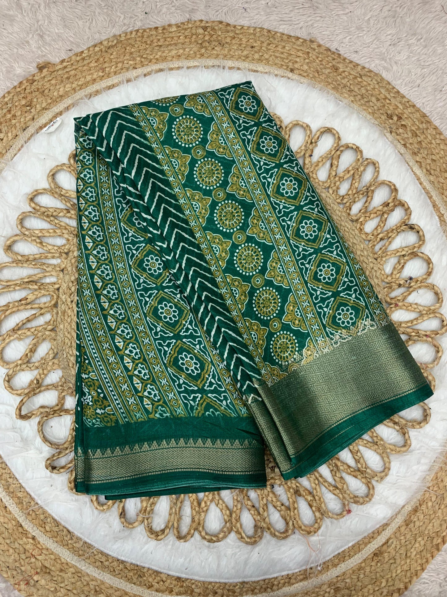 PRINT-3012 DOLA DOBBY SAREE WITH BEAUTIFUL LAHERIA PRINT WITH BUTTI BLOUSE
