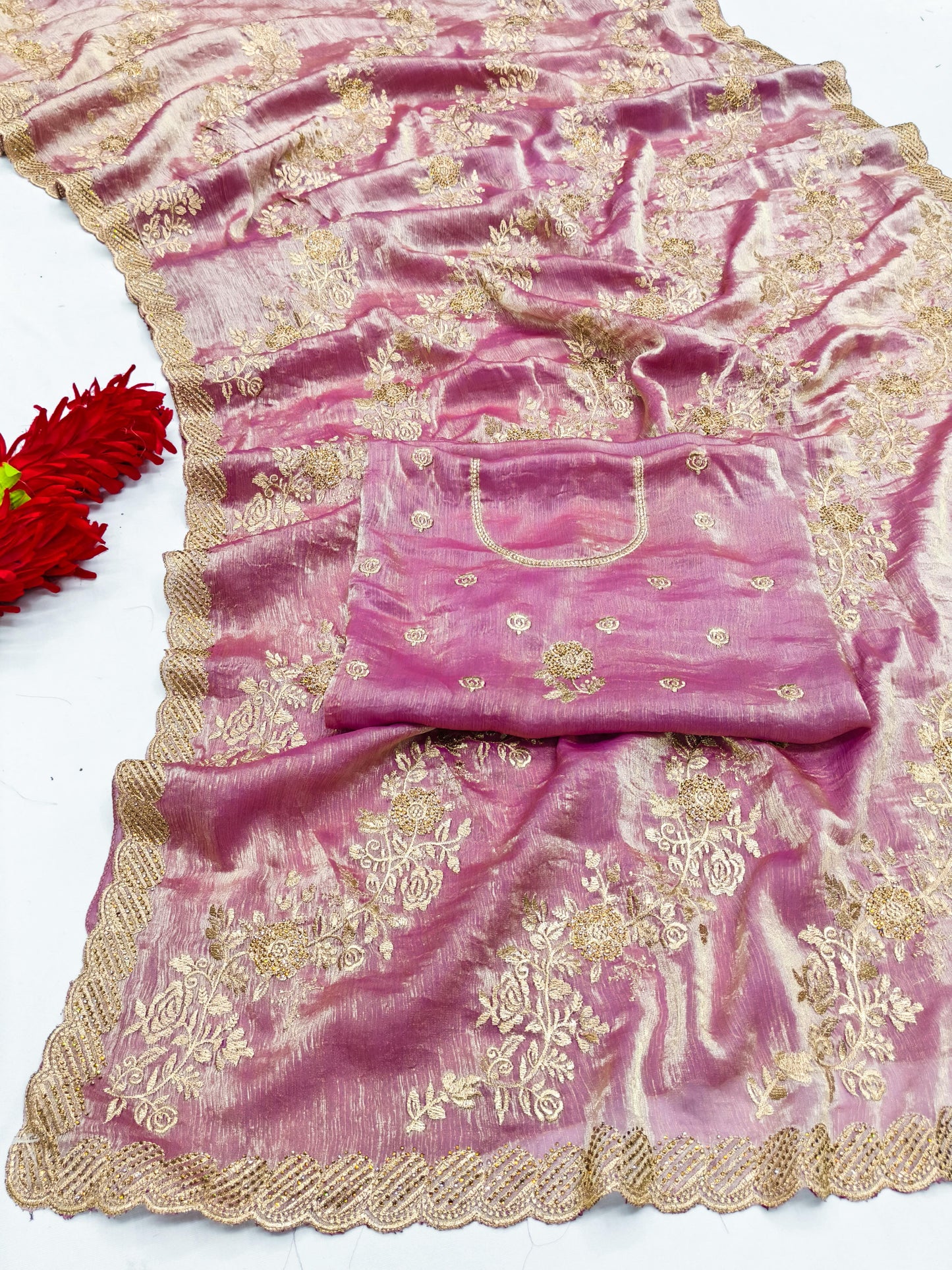 DF-DOLLY-D FENDI CRUSH SAREE BEATUFIUL LAHERIA PATTERN WITH BEUTIFUL BORDER WITH SIROSKI