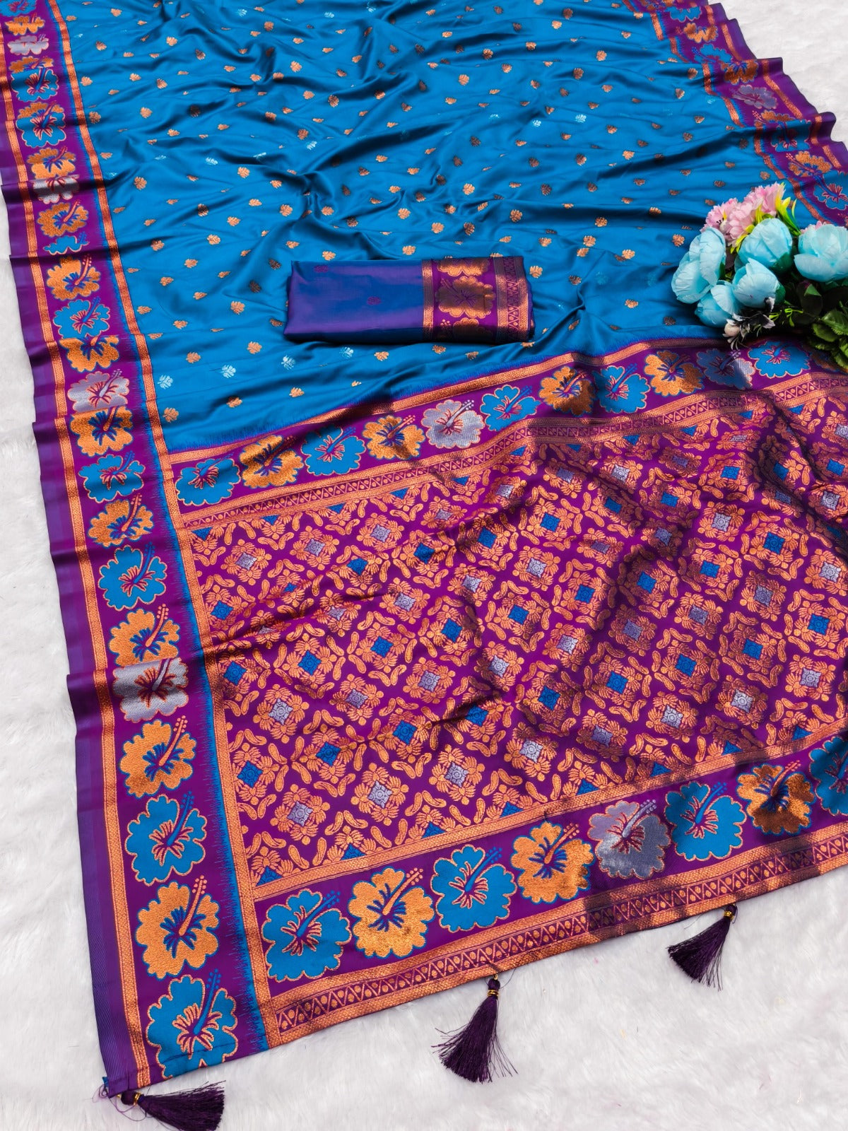 AJ-JAWANT-PAITHANI SOFT SILK NARAYAN PETH SAREE WITH BEAUTIFUL FLOWER DESIGN ON BORDER