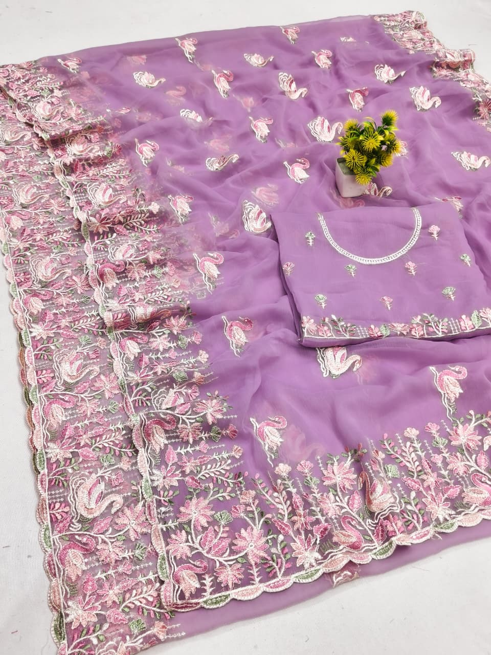 BS-SUJANGARH VARI CHIFFON SAREE WITH BEAUTIFUL THREAD WORK WITH BEAUTIFUL SWAN DESIGN