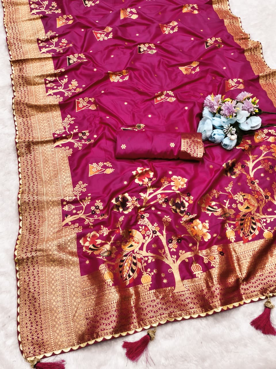 AJ-KOTA DYEABLE DOLA SILK SAREE WITH TAPELA DYING WITH BEAUTIFUL OPEN PALLI WITH FANCY LACE AND LUXURY TASSELS