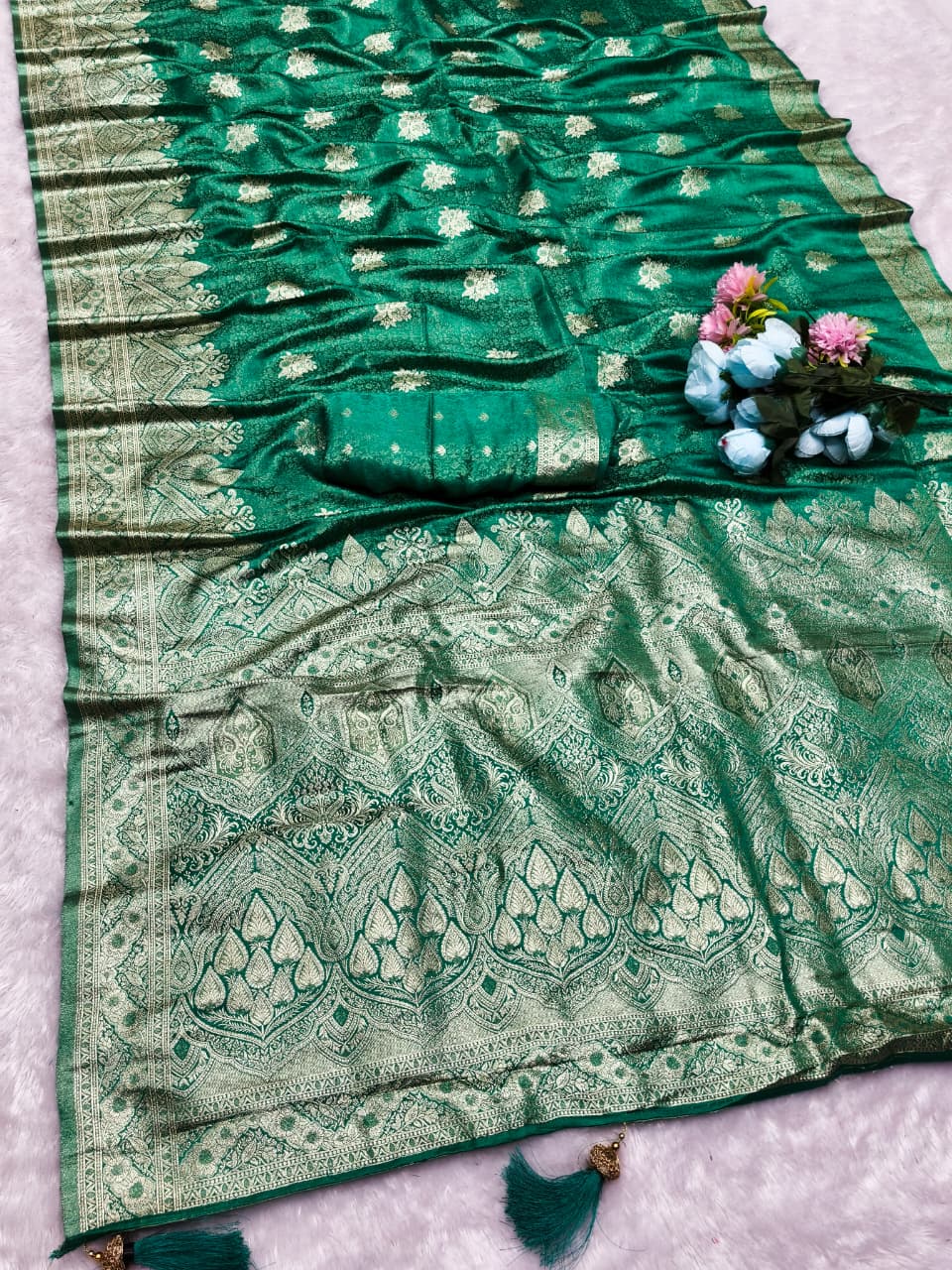 AJ-HICHKI TISSUE SILK SAREE WITH RICH PALLU DESIGN WITH DUSTY AND DARK COLOR MATCHING WITH TISSUE BLOUSE