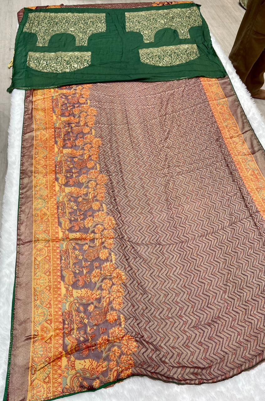 PRINT-3156 BRASSO SAREE AND WHITE WITH BEAUTIFUL FLOWER PURE BRASSO TASTE WITH FOIL PRINT WITH DMC SIROSKI ON BORER WITH CONTRAST PIPING LATKAN AND SUPER TRENDING FIRMA BLOUSE