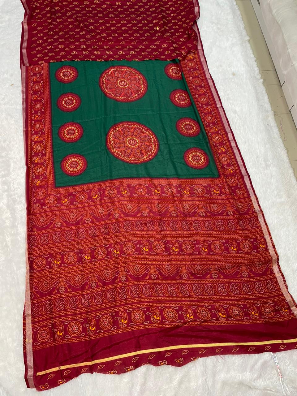 PRINT-3236 MAL COTTON SAREE WITH BEAUTIFUL RICH PALLU VIRAL BANDANI DESIGN WITH BLOUSE WITH 6.30 MTR CUT