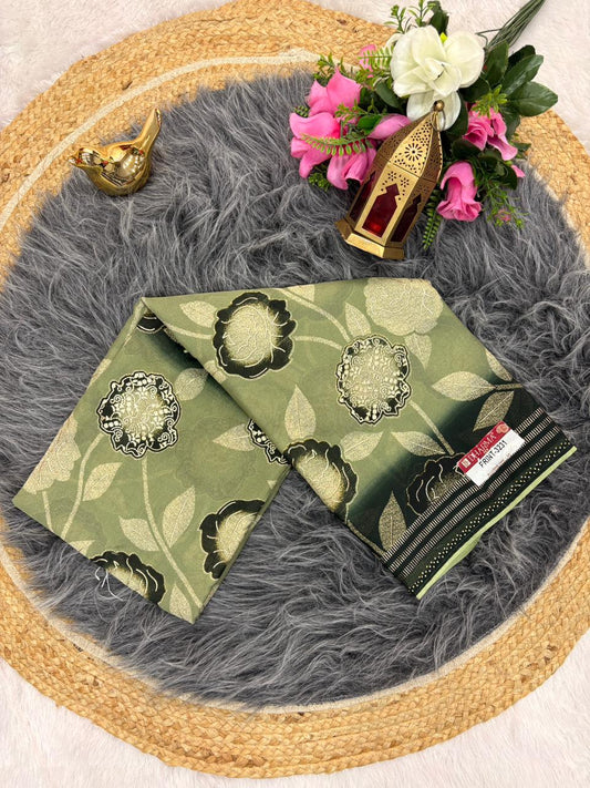 PRINT-3231 STAR GEORGETTE FABRIC SAREE WITH BEAUTIFUL PALLU WITH BEAUTIFUL FLOER PTINT ON SAREE WITH PIPING AND BLOUSE
