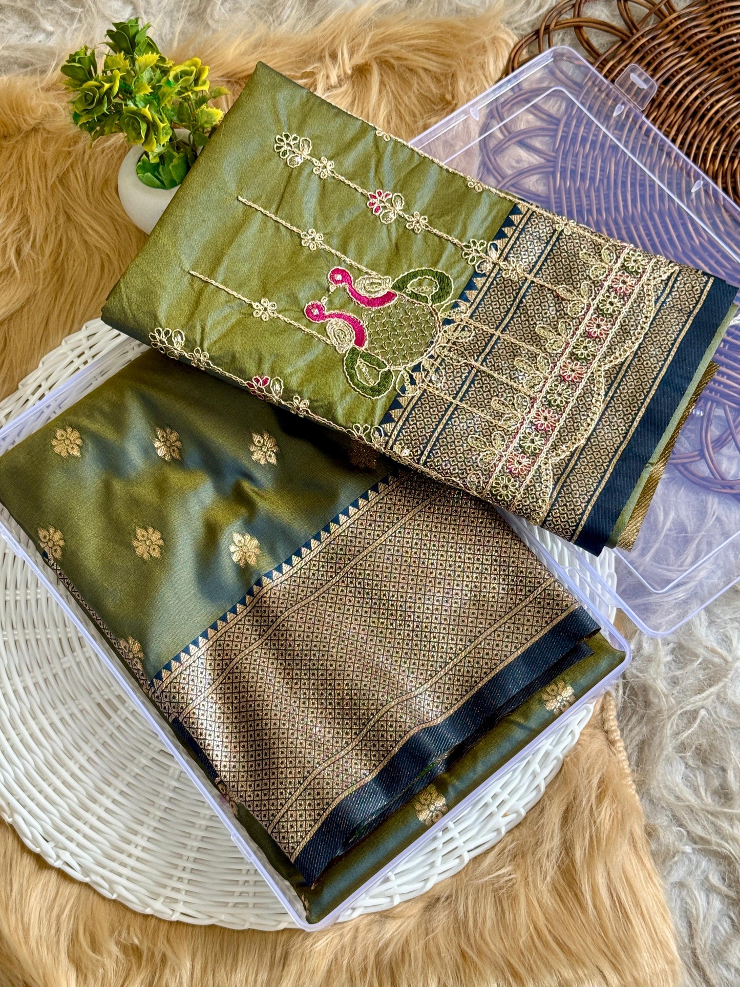 SA-7085 (WITH BOX) SOFT SILK SAREE WITH BEAUTIFUL PAITHANI BORDER WITH MEENA PALLU AND WITH EMBROIDERY WORK BLOUSE