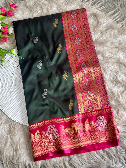 SA-7095 SOFT SILK SAREE WITH VIRAL DESIGN WITH RICH PALLU WITH DESIGN WITH BUTTA DESIGN ON BODY WITH CONTRAST BORDER AND BLOUSE