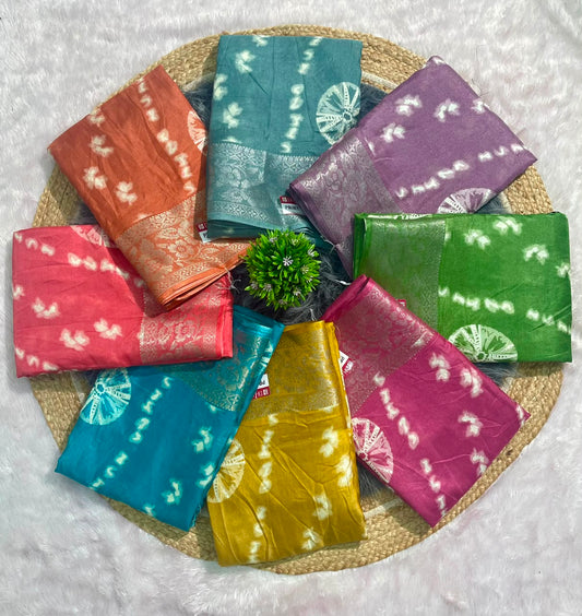 PRINT-3259 MARSHMALLOW FABRIC SAREE WITH BEAUTIFUL PRINT ON PALLU AND SAREE WITH BLOUSE