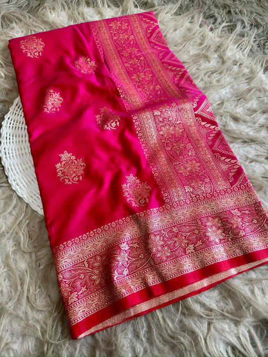 SA-5119 SOFT SILK FABRIC SAREE WITH BEAUTIFUL RICH PALLU DESIGN WITH BEAUTIFUL DESIGN WITH FLORAL PRINT ON PALLU WITH BLOUSE