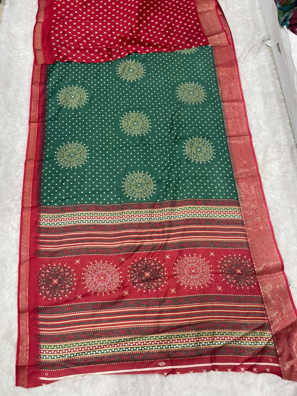 CP-7226 SOFT DOLA FABRIC SAREE WITH BEAUTIFUL DESIGN WITH RICH PALLU DESIGN WITH BLOUSE