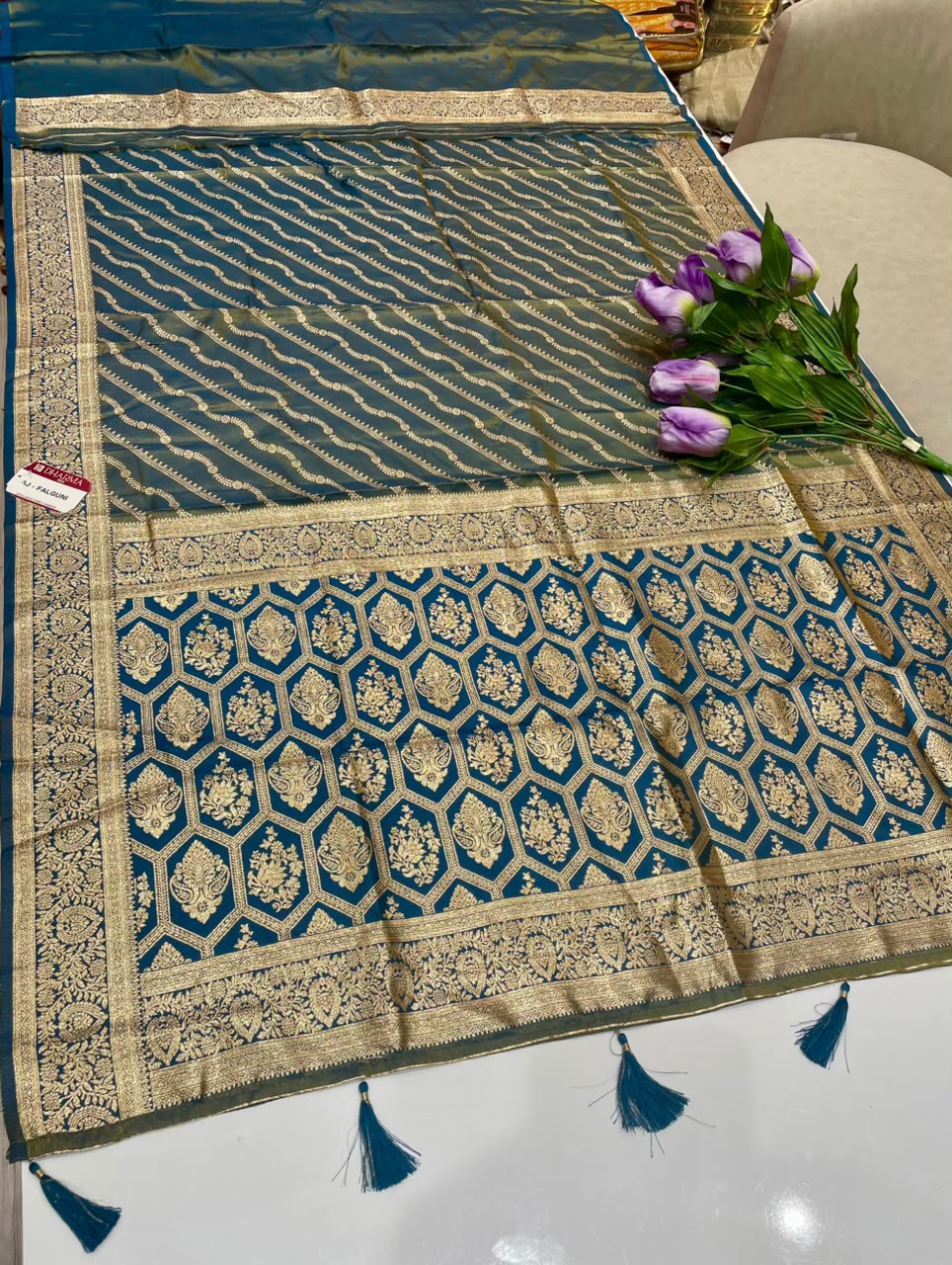 AJ-FALGUNI SOFT SILK FABRIC SAREE WITH RICH PALLU DESIGN WITH HEAVY ZARI WORK WITH LEHARIYA DESIGN WITH PIPING AND TASSELS WITH BLOUSE