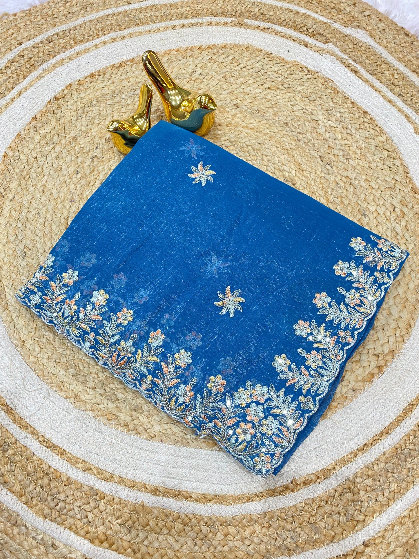 HT-LUCKY PREMIUM CRUNCHY SAREE WITH BEAUTIFUL THREAD WORK FLOWER DESIGN ALL OVER THE SAREE