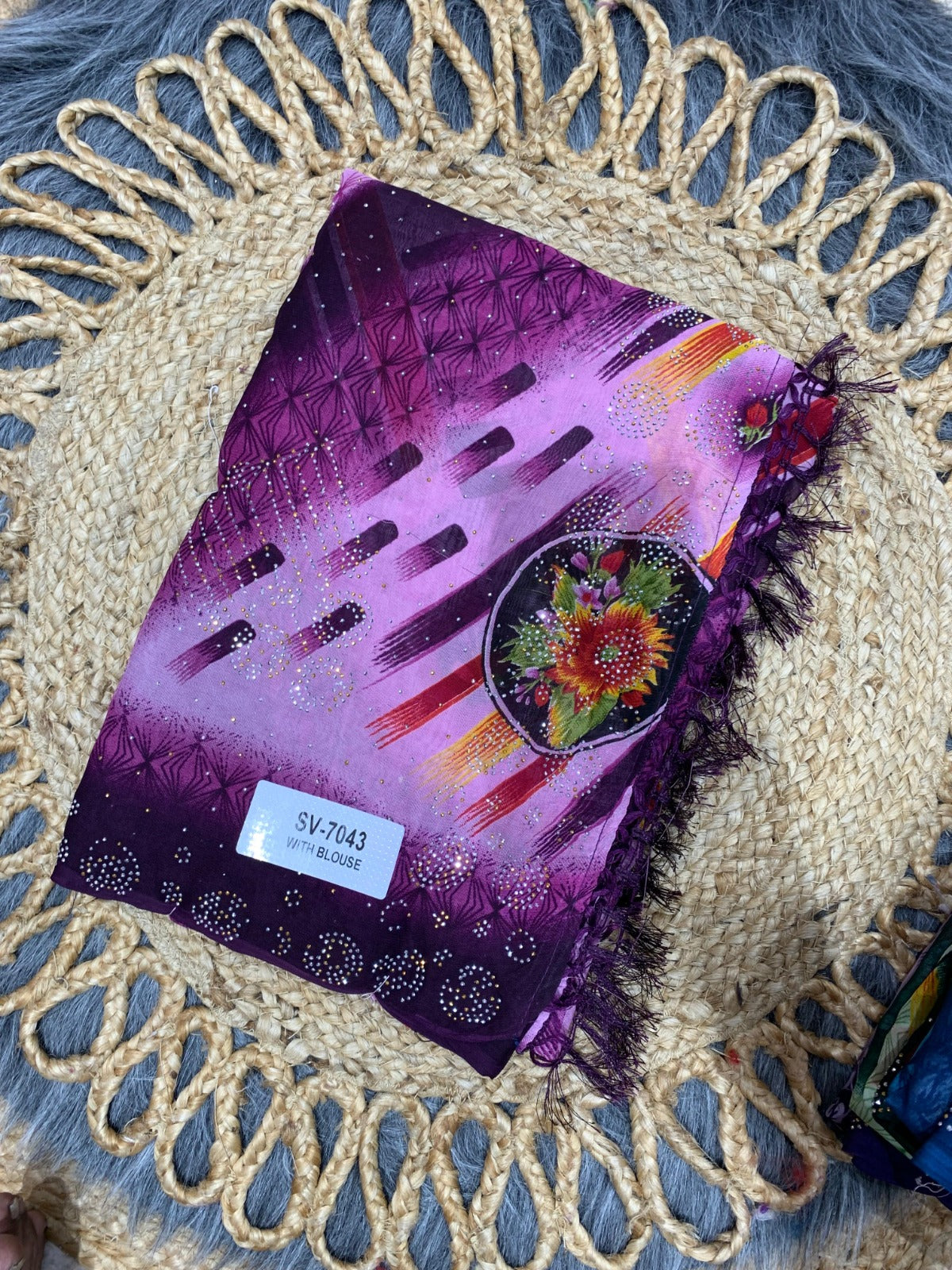 SV-7043 RENIYAL SAREE WITH SIROSKI ANDD JHALAR WITH BEAUTIFUL PRINT