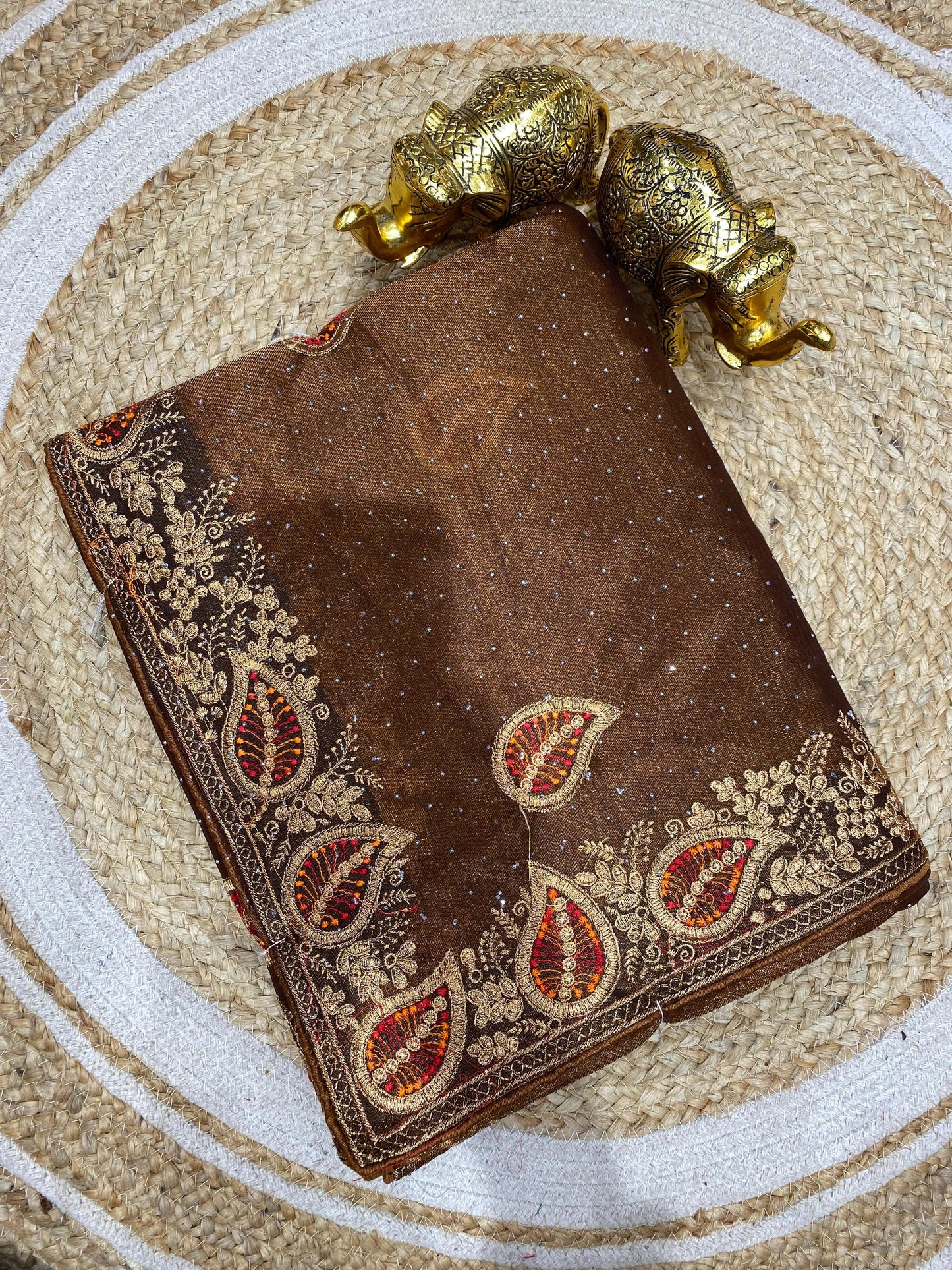 SJ-MORPANKH PREMIUM TWILL NET SAREE WITH BEAUTIFUL LEAF DOUBLE JAREE WORK WITH SWROSKI ALL OVER
