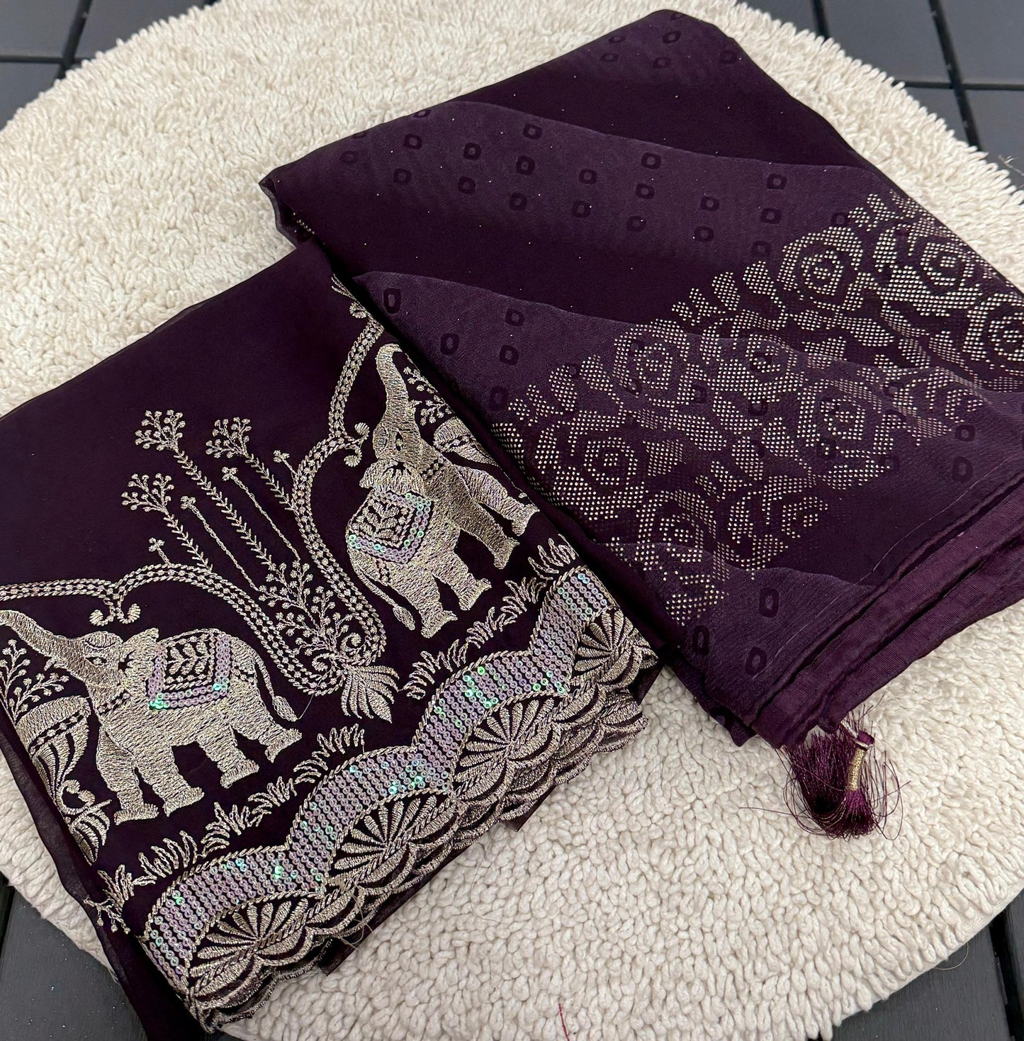 NN-2007 PREMIUM Georgette fabric with beautiful print with panel coarding foil allover saree.