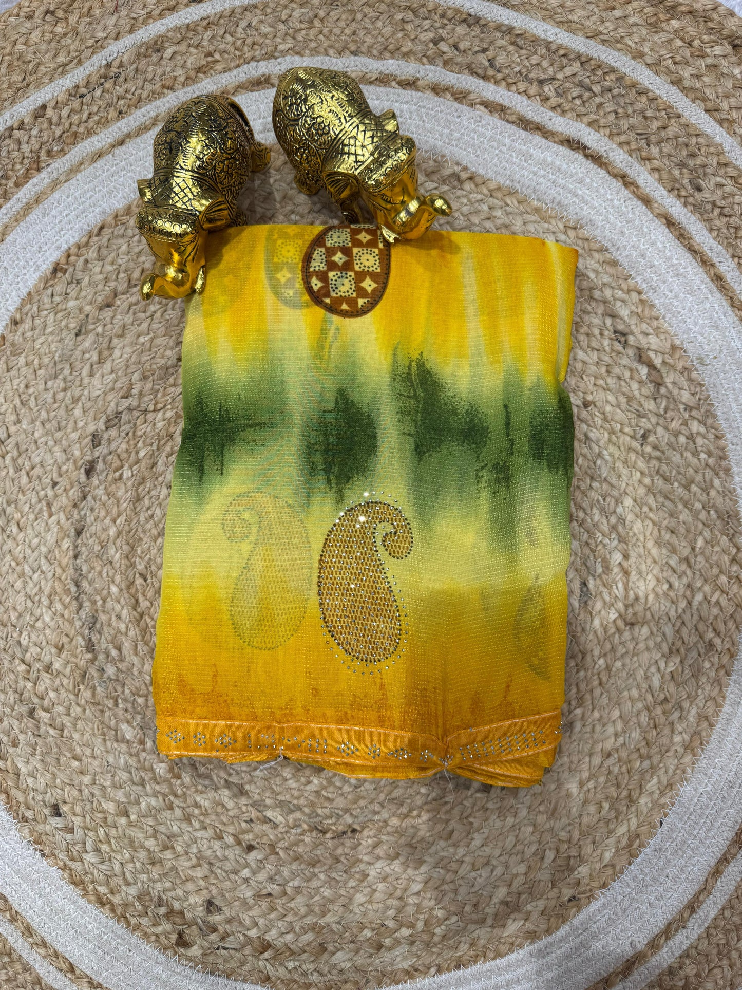 RR-KESAR WEIGHTLESS SAREE WITH BEAUTIFUL PRINT DESIGN WITH SIROSKI ON BUTA AND WITH SIROSKI LACE