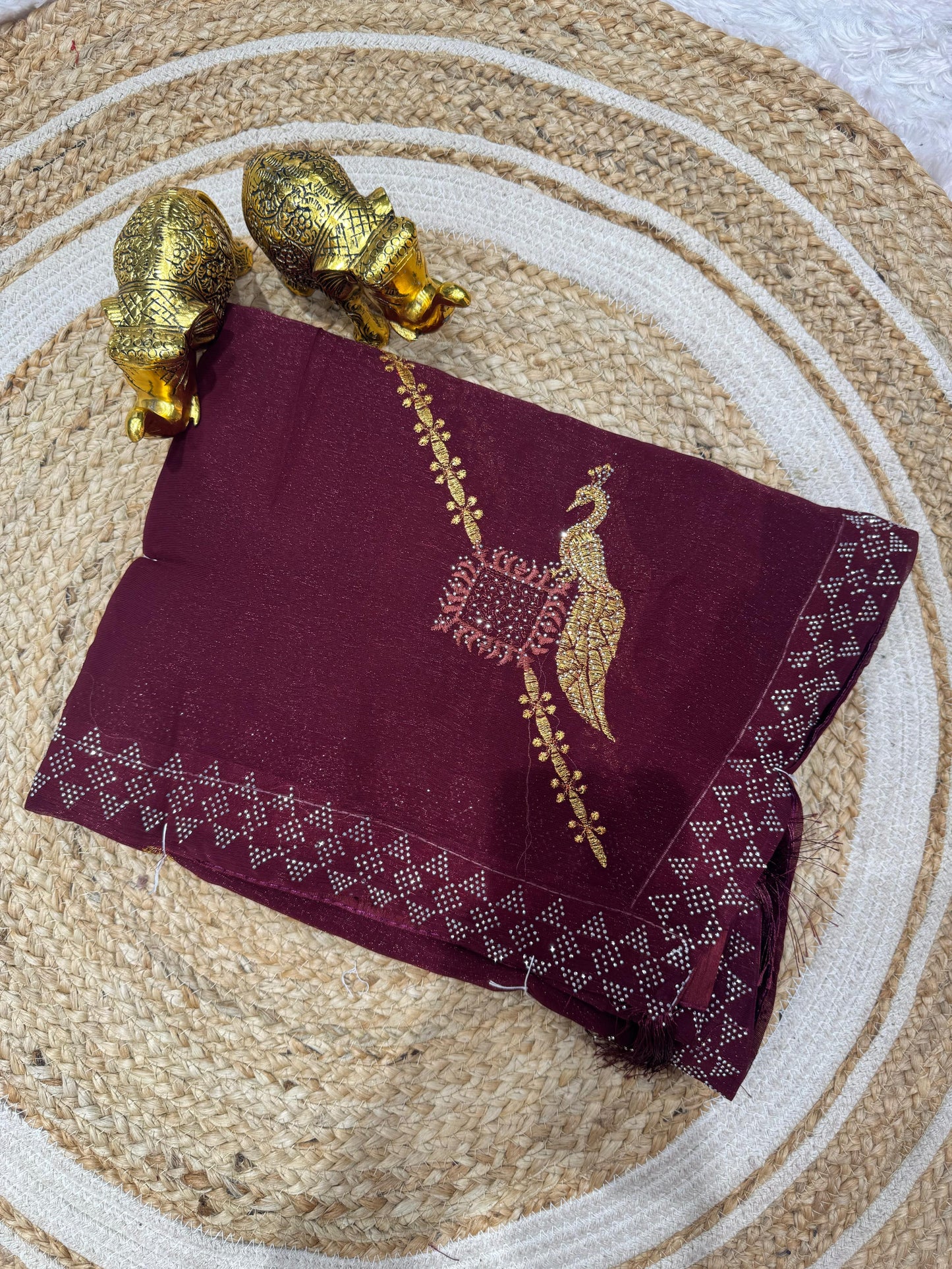 SJ-LALBAGH PREMIUM SIMMER SAREE SIRSOKI BORDER WITH BEAUTIFUL PEACOCK DESIGN EMBRODIERY WORK  WITH SIROSKI