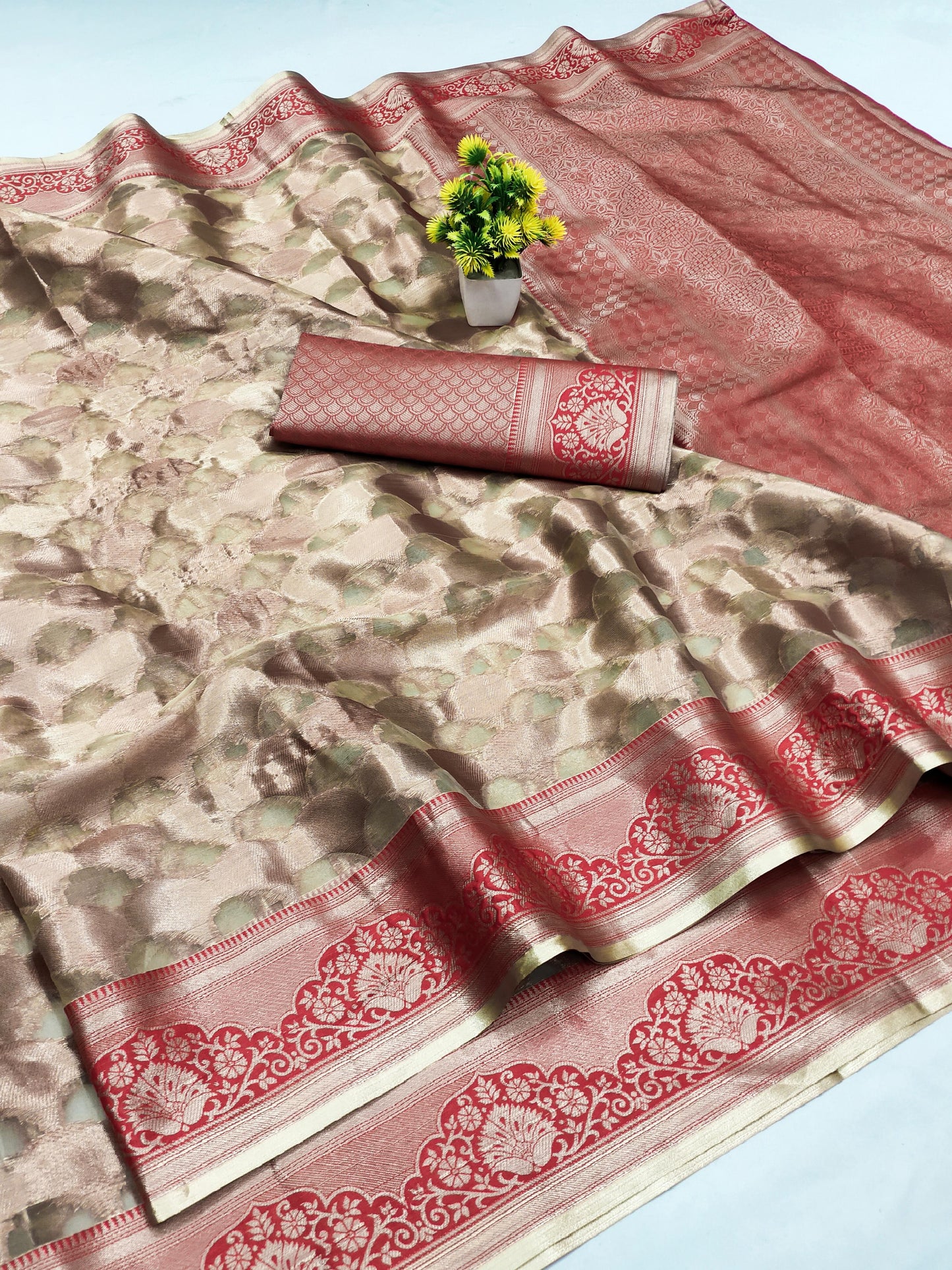 AJ-TISSUE GLASS TISSUE SILK SAREE WITH BEAUTIFUL DESIGN