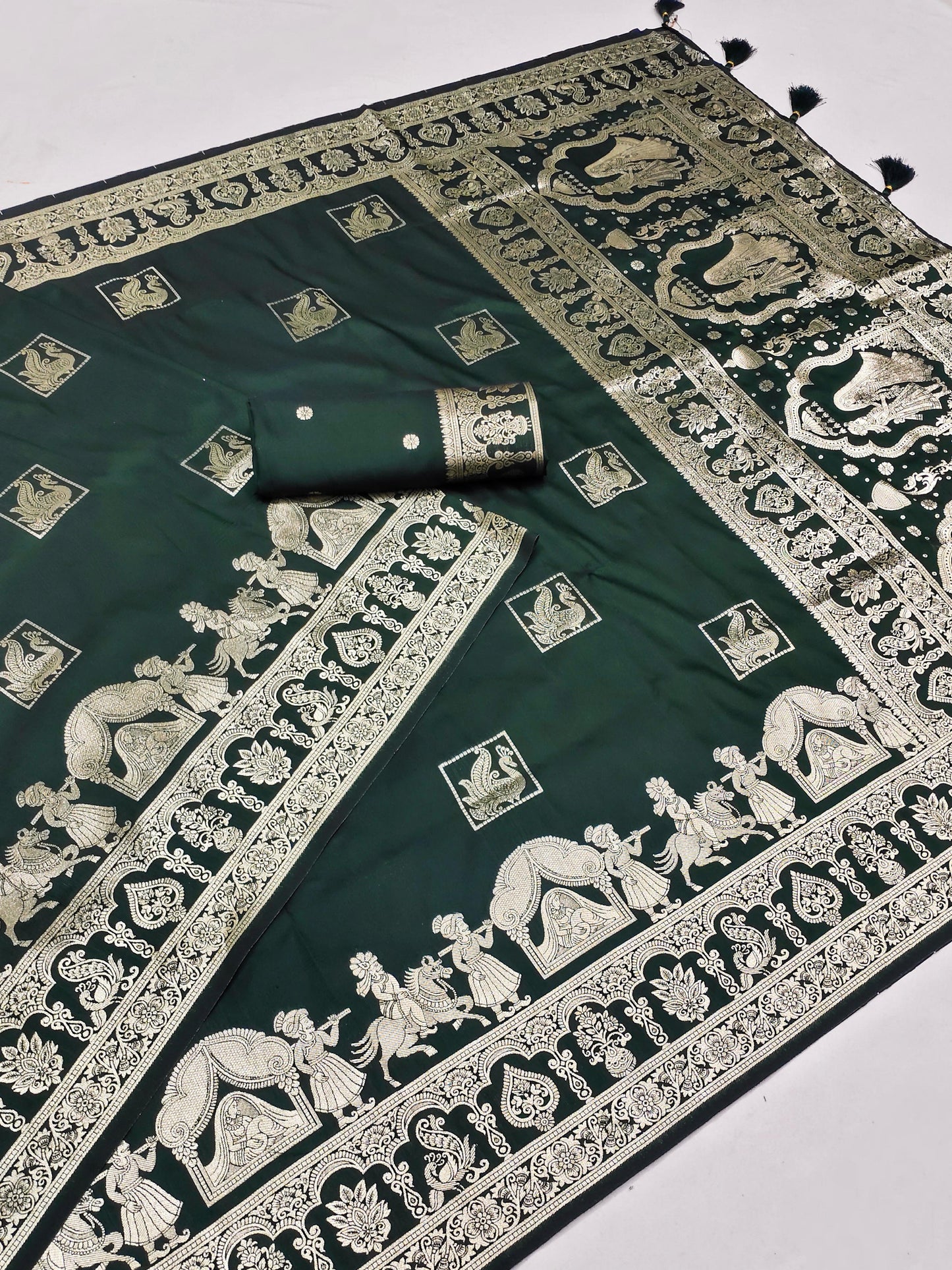 AJ-ROYAL PREMIUM SOFT SILK SAREE WITH BEAUTIFUL PATLI WORK WITH BAHARAT PRINT ON PALLU WITH PEACOCK ALL OVER