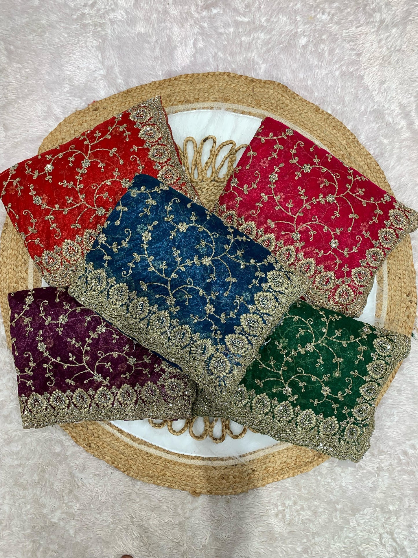 BS-RESHMI-DUPPTA PREMIUM TWILL NET SAREE WITH BEAUTIFUL JHAL WORK ALL OVER WITH DIAMOND SILVER JARKAN ALL OVER THE SAREE