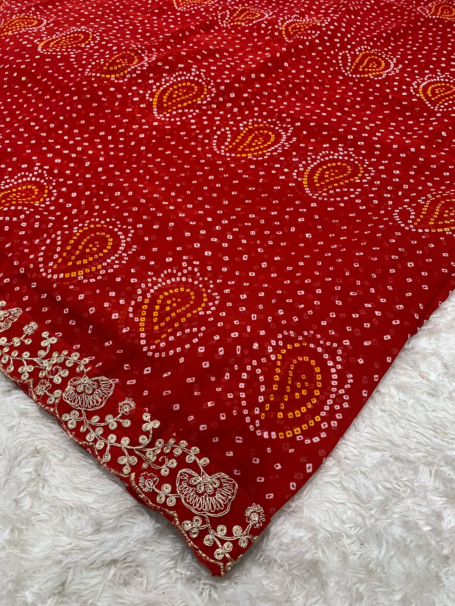 KAS-POOJA PREMIUM BANDHANI CHUNRI SAREE SPECIAL RED COLLECTION WITH PITA WORK BORDER ALL OVER