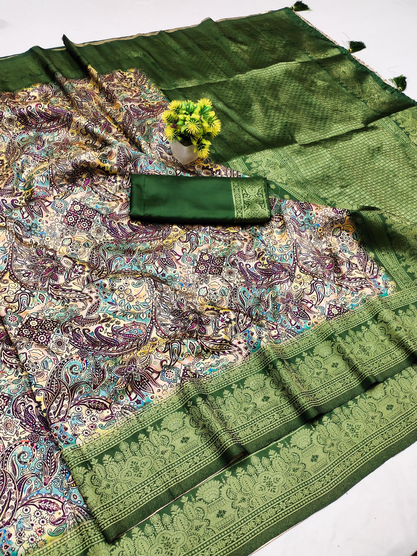DP-NEWYORK ITALIAN DOLA SILK SAREE WITH BEAUTIFUL FLORAL DESIGN WITH PREMIUM BORDER DESIGN WITH RICH PALLU WITH TASSELS ATTACHED
