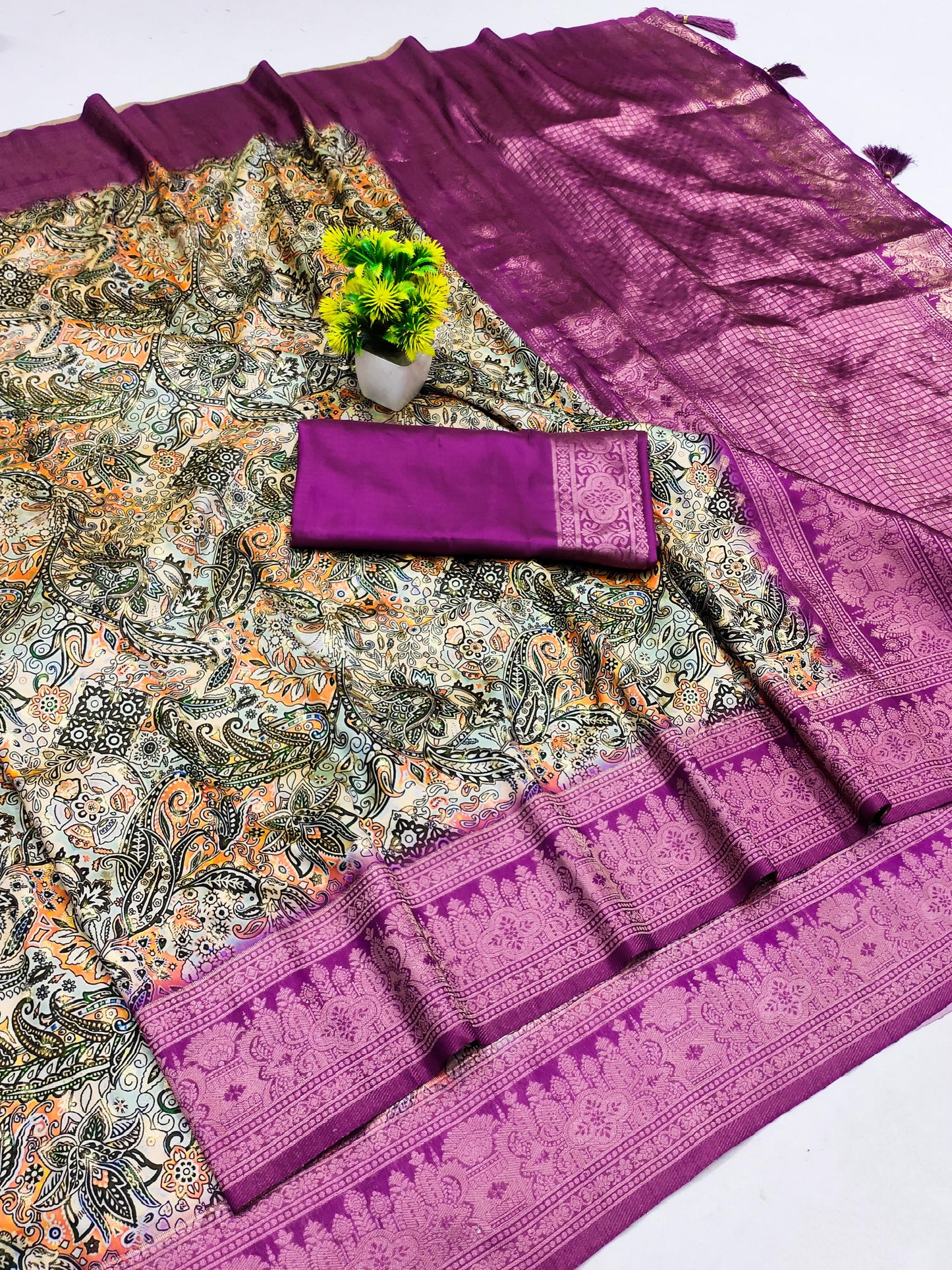 DP-NEWYORK ITALIAN DOLA SILK SAREE WITH BEAUTIFUL FLORAL DESIGN WITH PREMIUM BORDER DESIGN WITH RICH PALLU WITH TASSELS ATTACHED