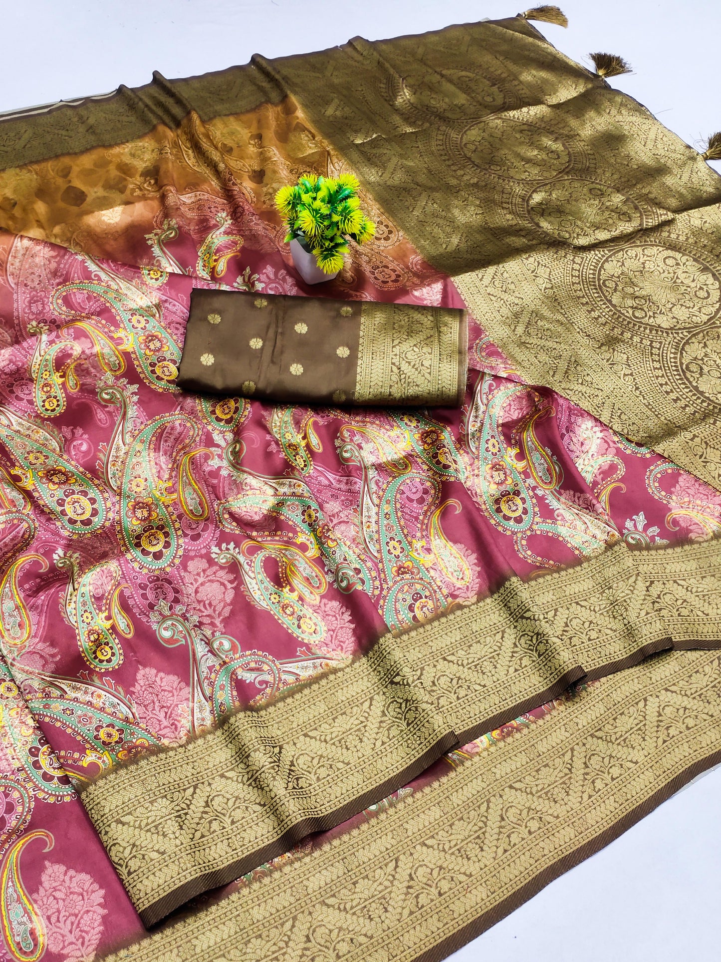 DP-SHADED ITALIAN DOLA SILK SAREE WITH BEAUTIFUL BHUTA DESIGN WITH SHADED 2 TONE COLOUR WITH RICH PALLU WITH TASSELS ATTACHED