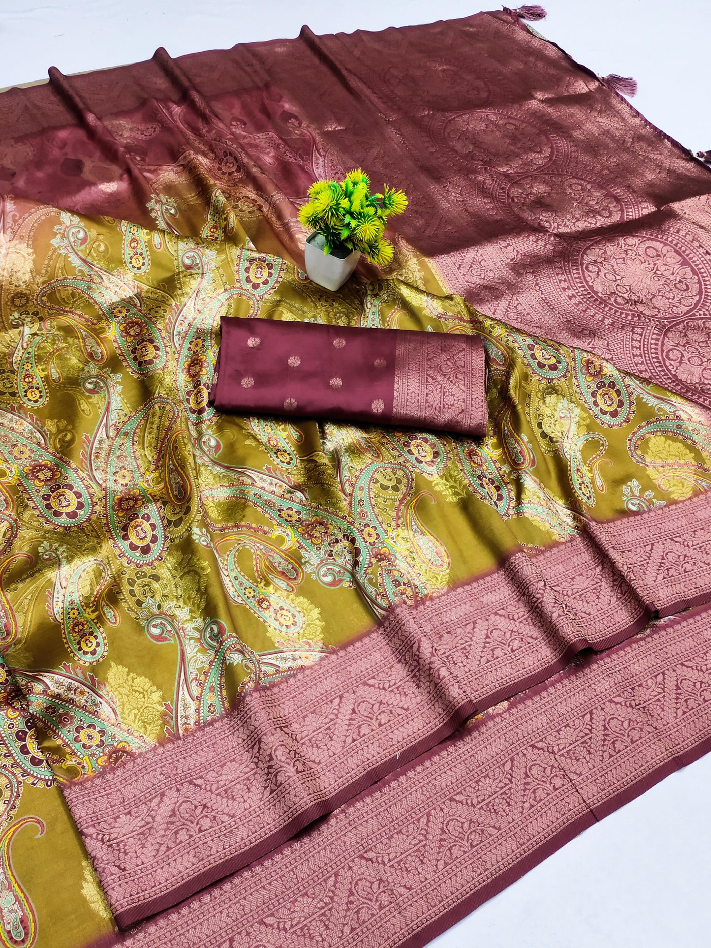 DP-SHADED ITALIAN DOLA SILK SAREE WITH BEAUTIFUL BHUTA DESIGN WITH SHADED 2 TONE COLOUR WITH RICH PALLU WITH TASSELS ATTACHED