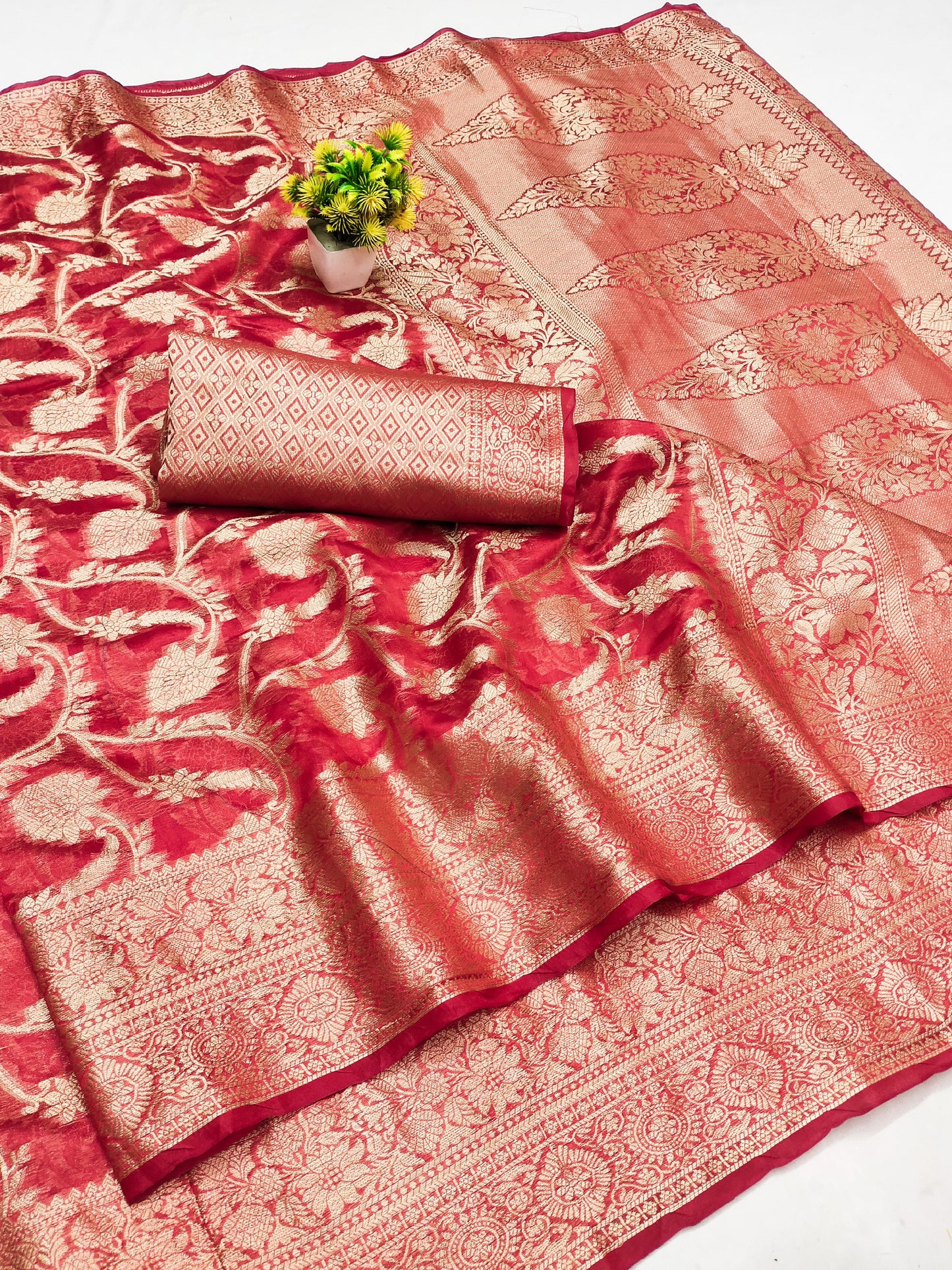 OG-BOUNCE ORGANZA SAREE WITH BEAUTIFUL JHAL DESIGN WITH RICH PALLU