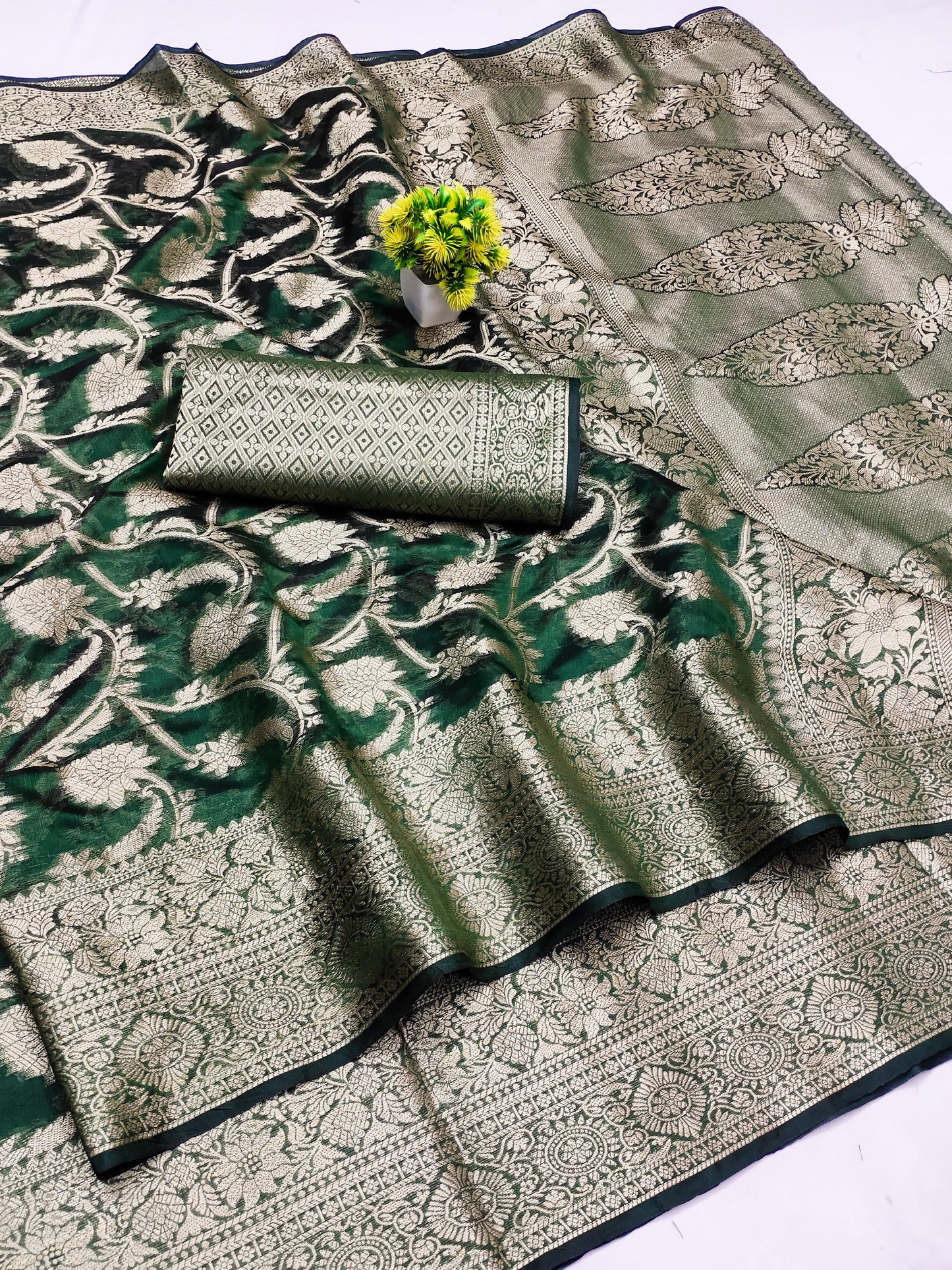 OG-BOUNCE ORGANZA SAREE WITH BEAUTIFUL JHAL DESIGN WITH RICH PALLU