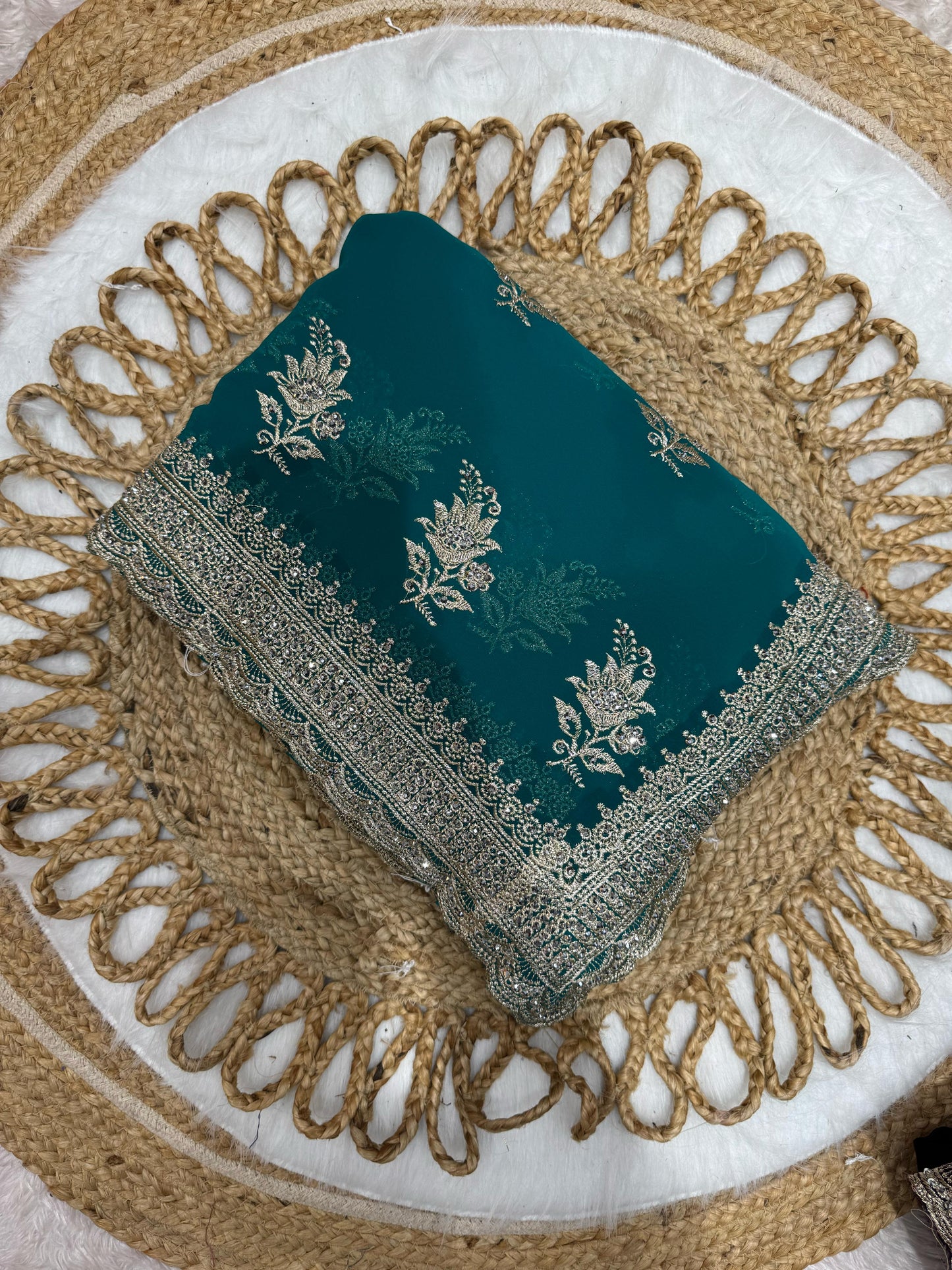 BS-SHADDI-KA-JORA BLOOMING SAREE WITH HEAVY BORDER WITH BHUTA DESIGN WITH SILVER JARKAN AND DIAMOND WORK ALL OVER