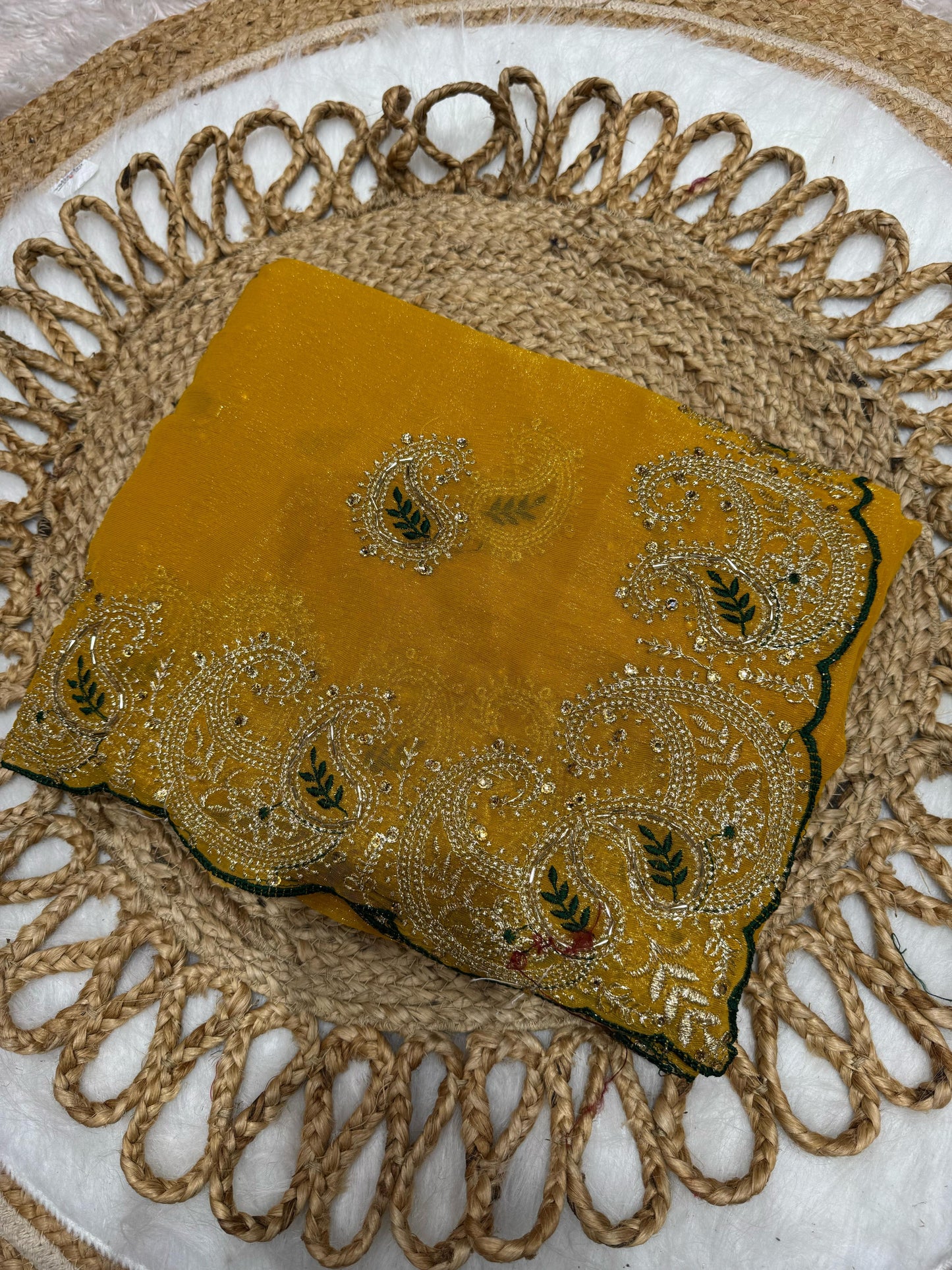KAS-NANDLAL PREMIUM GLASS TISSUE WITH BEAUTIFUL BORDER PATTERN WITH CARRY DESIGN