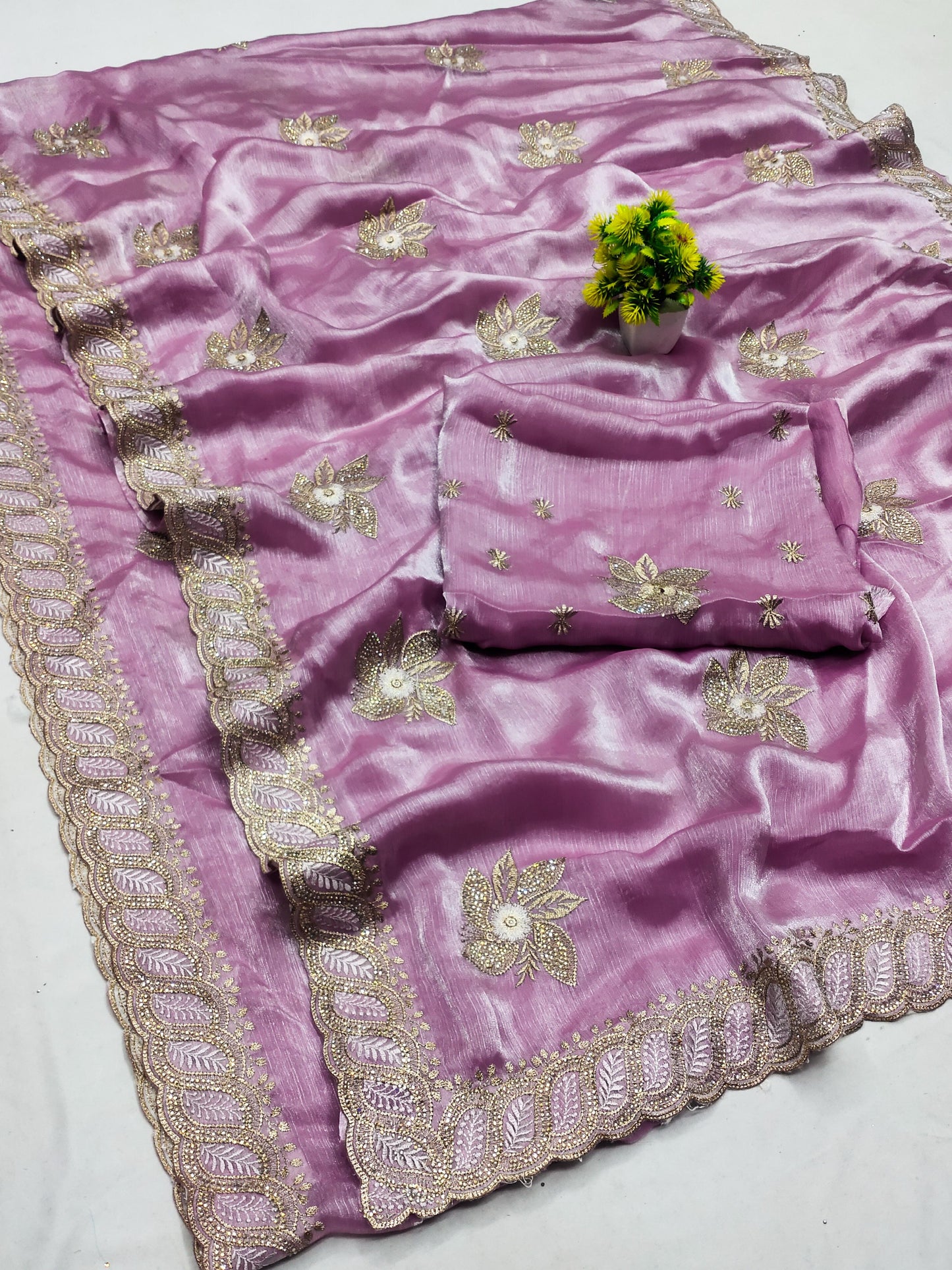 DF-HEAVEN PREMIUM MULMULI CHIFFON SAREE WITH CRAFTED WITH BEAUTIFUL THREAD WORK WITH ELEGANT EMBROIDERY WORK WITH DIAMOND ALL OVER