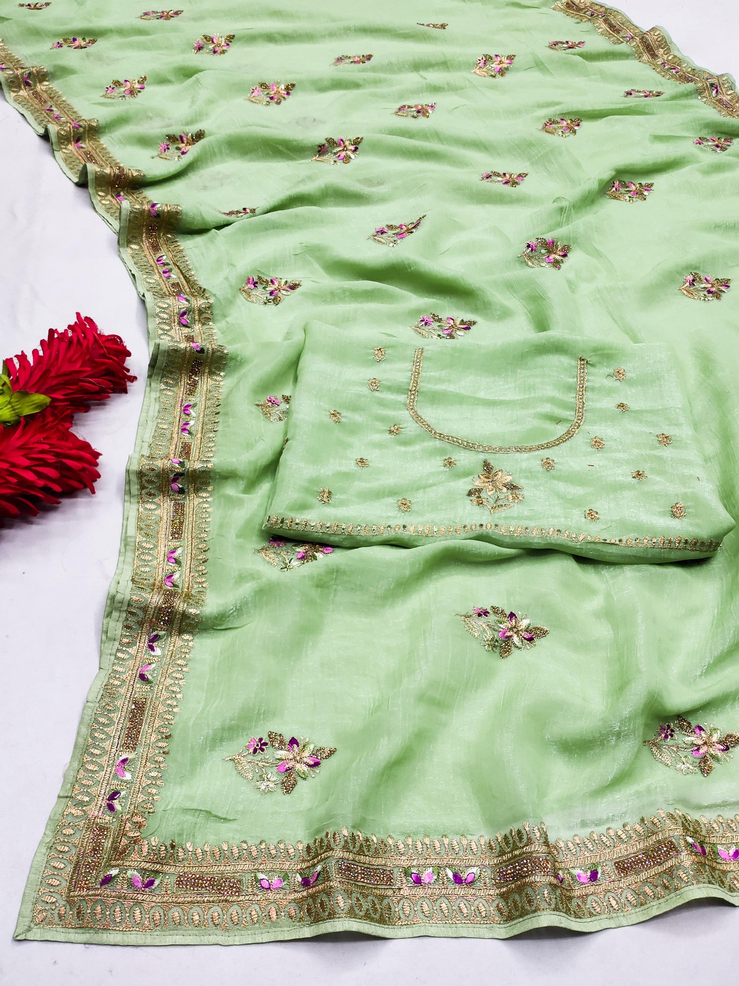DF-SUNHERI PREMIUM CRUNCHY SAREE WITH BEAUTIFUL THREAD WORK AND EMBROIDERY WORK WITH HEAVY BLOUSE